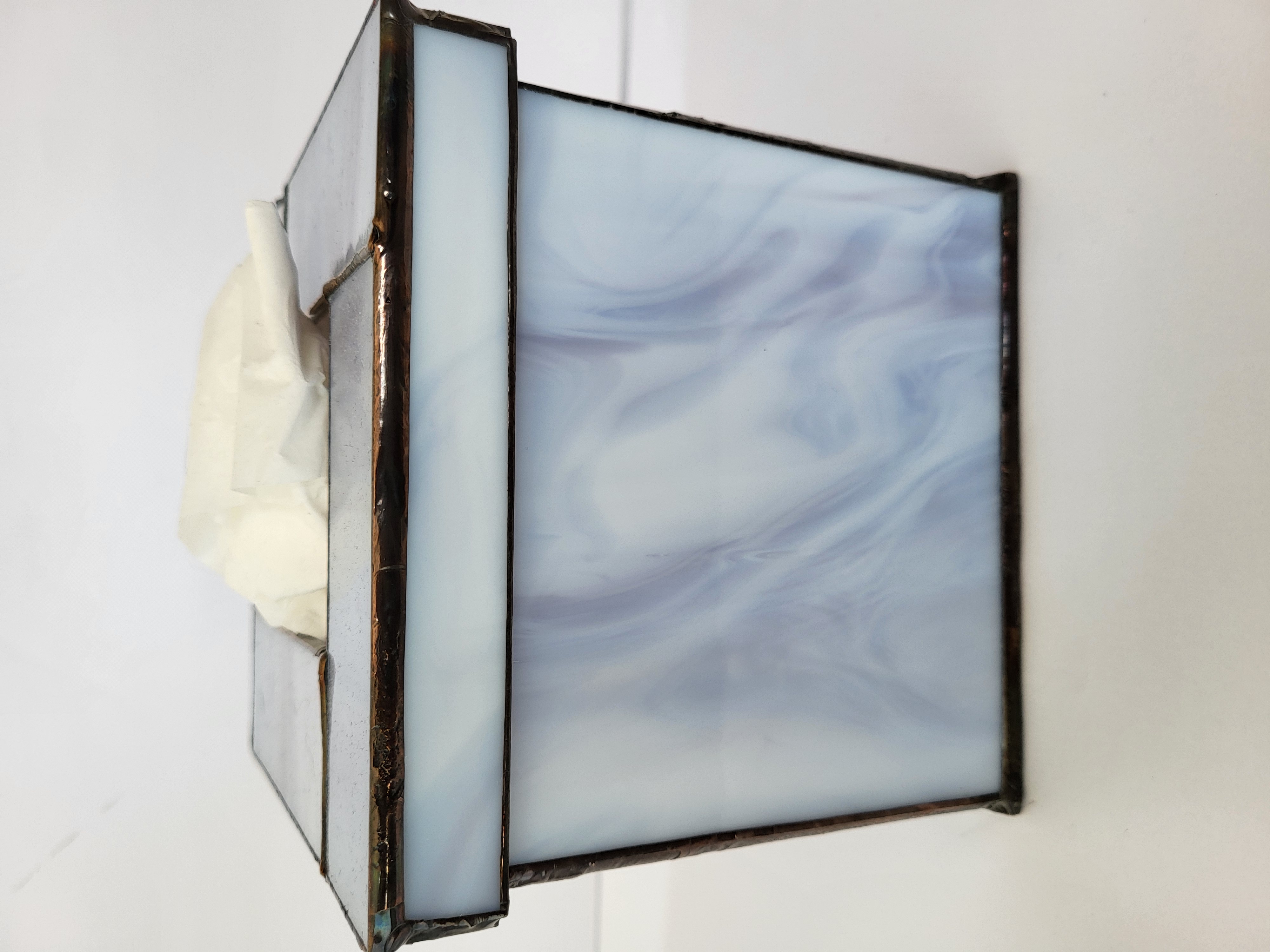 Tissue box holder