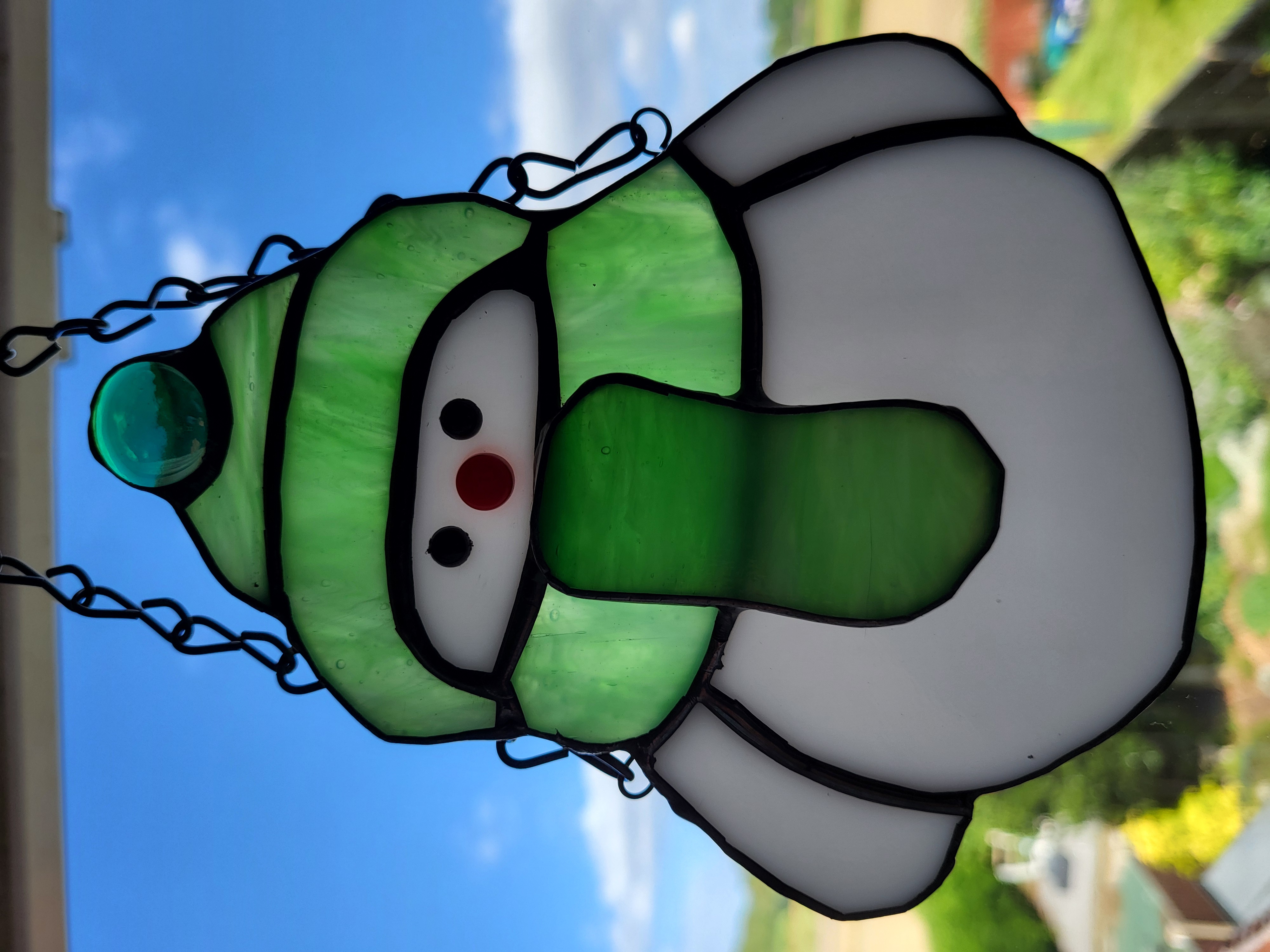 Snowmen with hats and scarves suncatchers