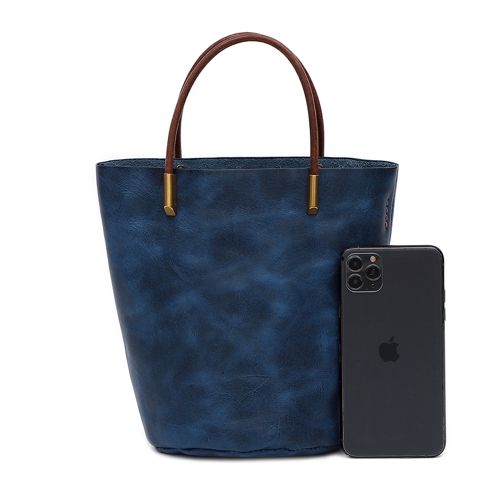 High-Quality Classic Genuine Leather Women's Totebag - Timeless Elegance and Durability