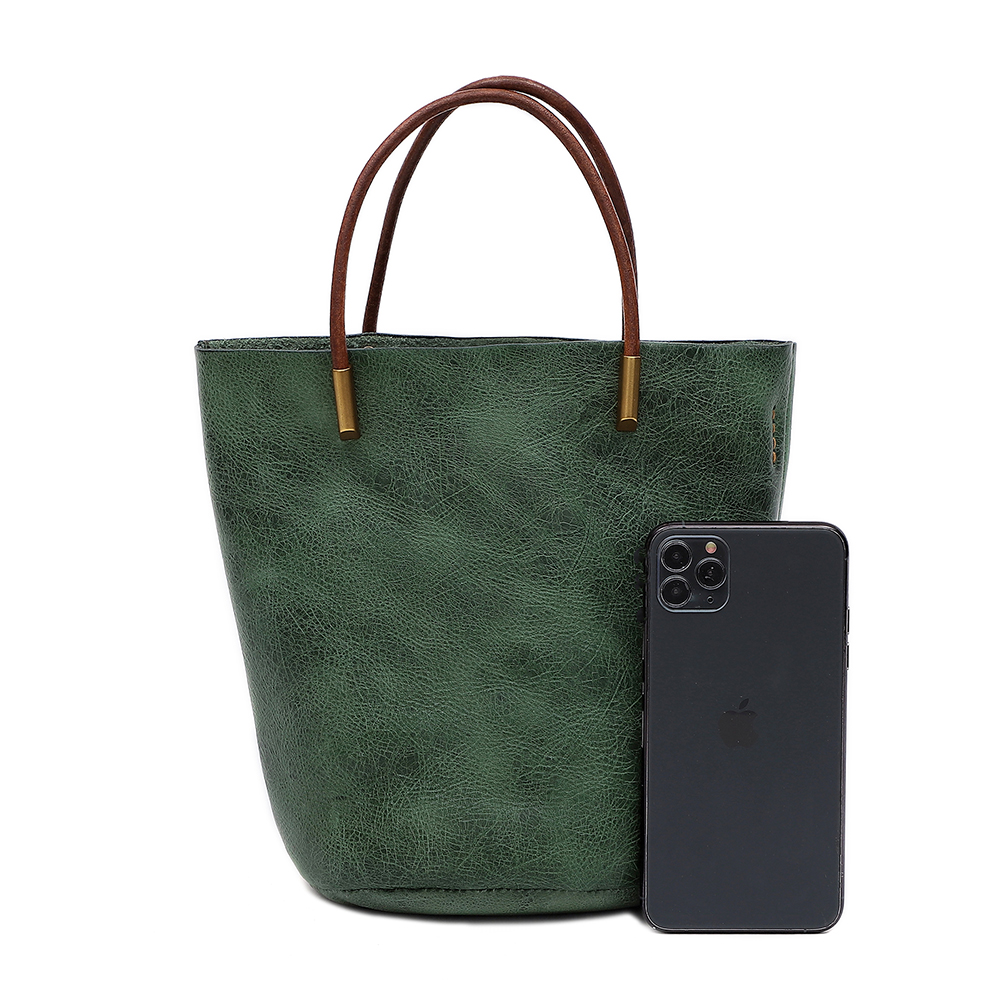 High-Quality Classic Genuine Leather Women's Totebag - Timeless Elegance and Durability