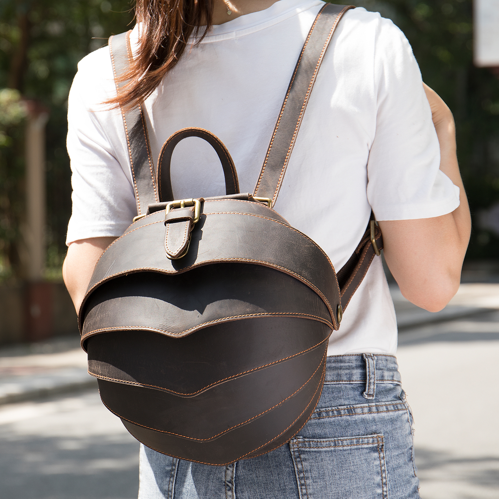 Premium Genuine Cowhide Leather Backpack - Timeless Elegance and Superior Functionality