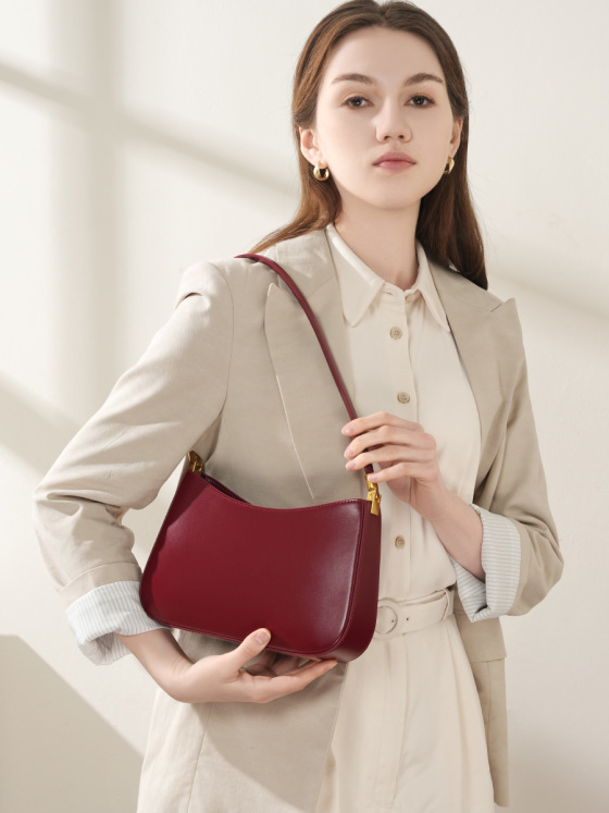 Premiun Leather Crossbody bag