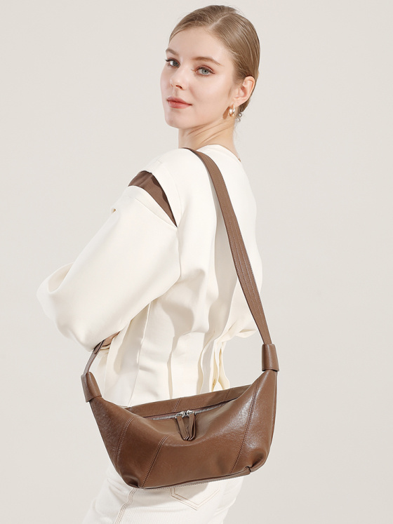 Premiun Leather Crossbody bag