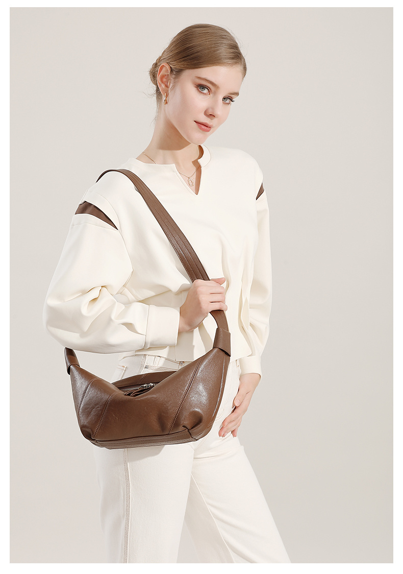 Premiun Leather Crossbody bag
