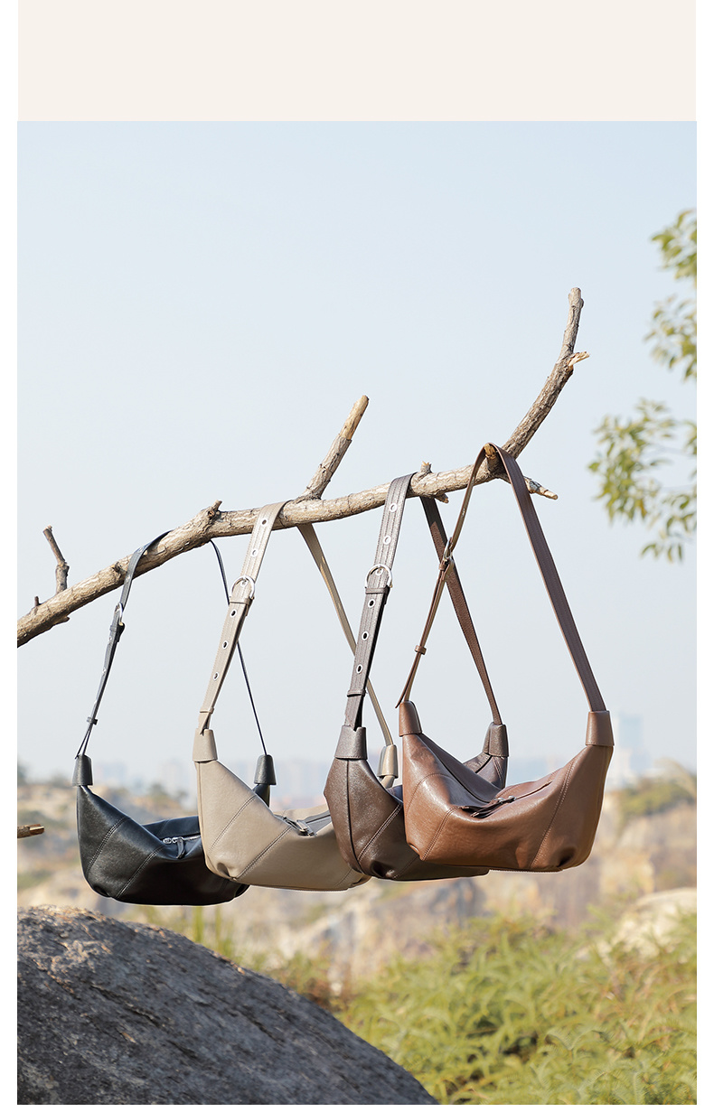 Premiun Leathaer Crossbody bag