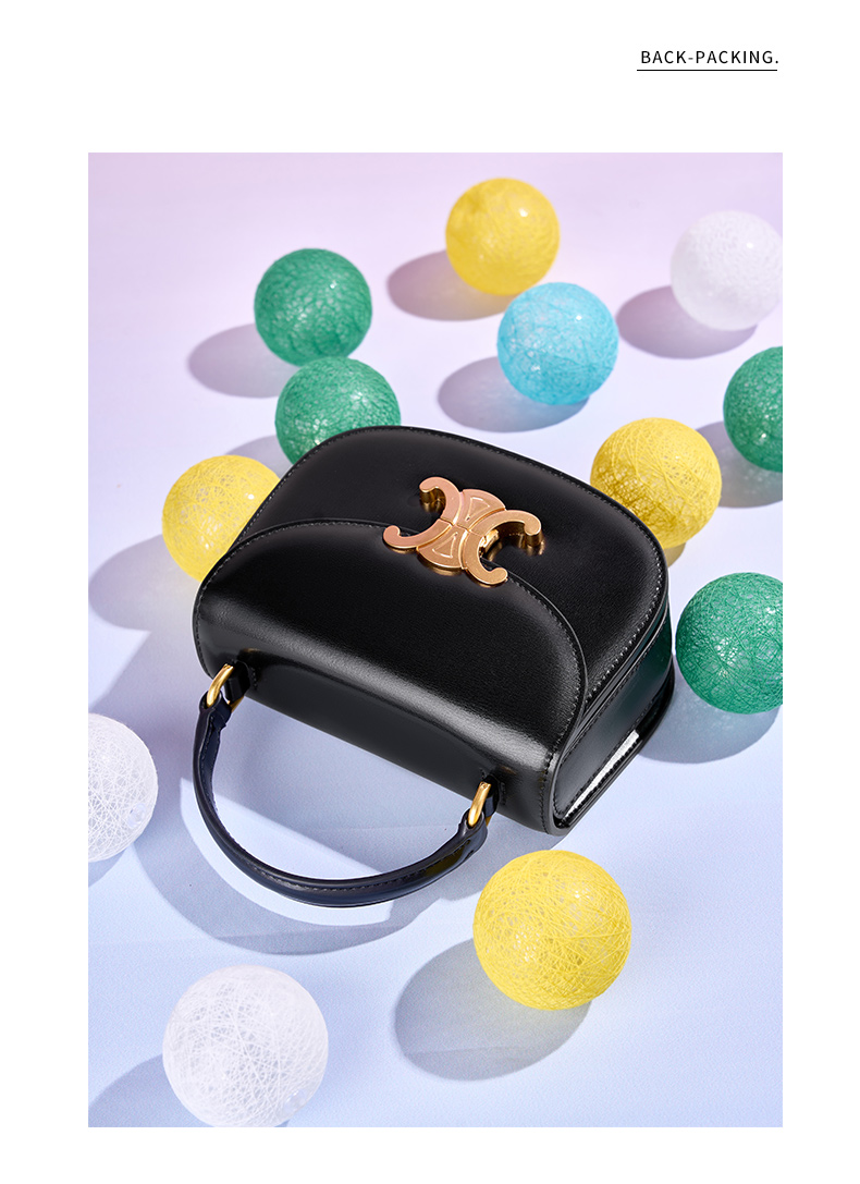 Premiun Leathaer Crossbody bag