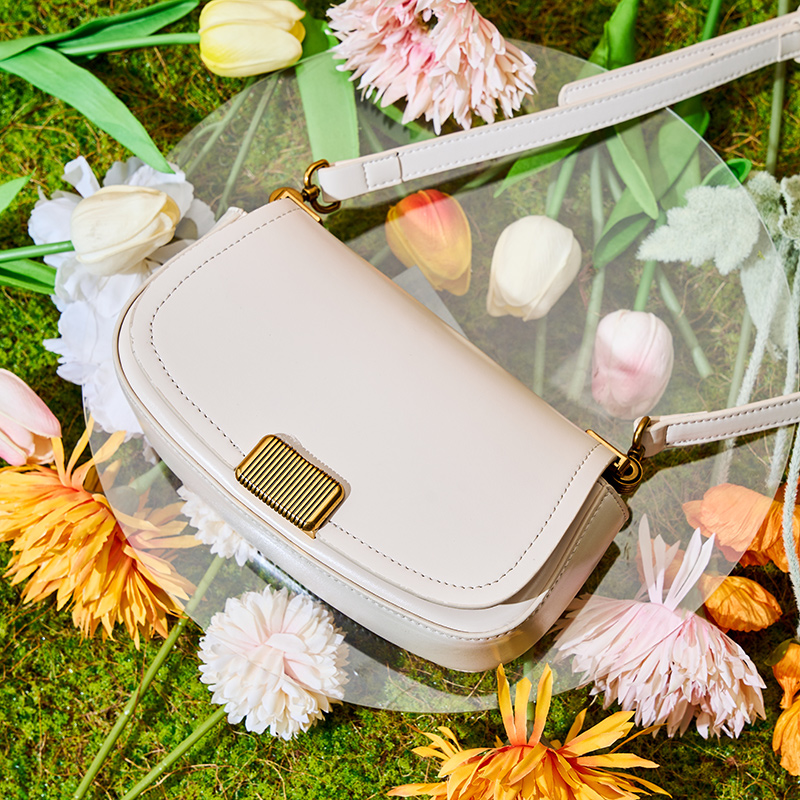 Premiun Leathaer Crossbody bag