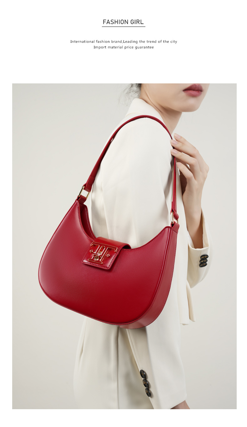 Premiun Leathaer Crossbody bag