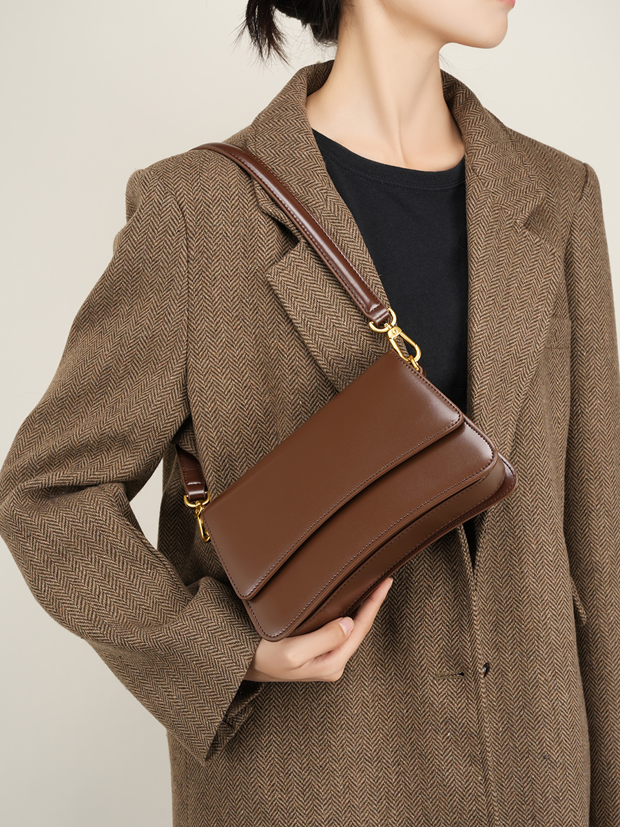 Premiun Leathaer Crossbody bag