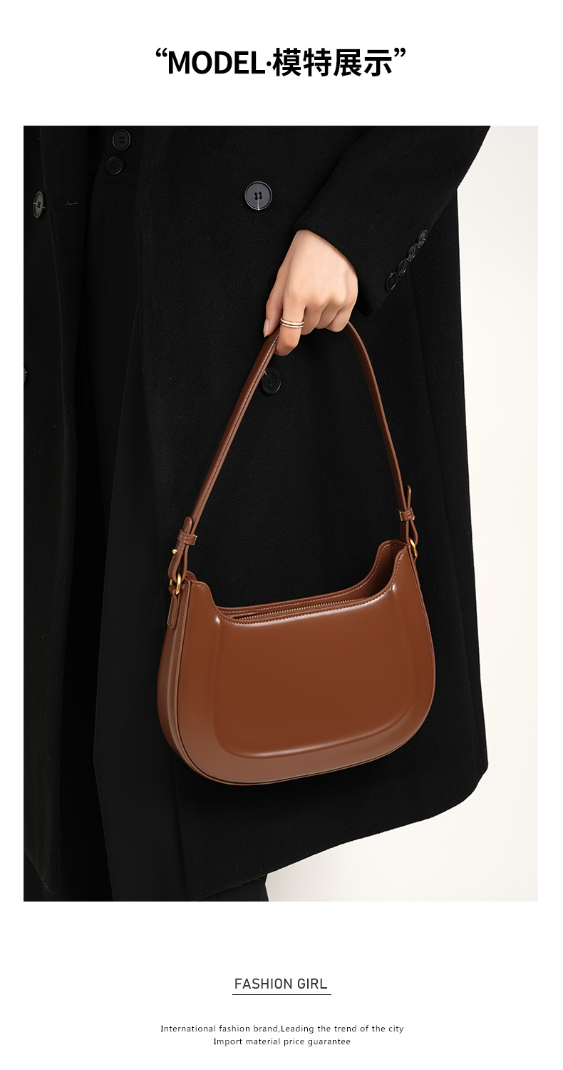 Premiun Leathaer Crossbody bag