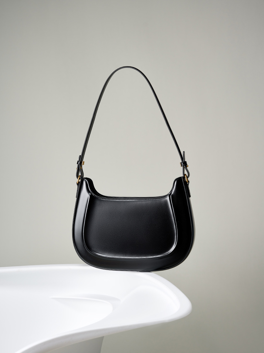 Premiun Leathaer Crossbody bag