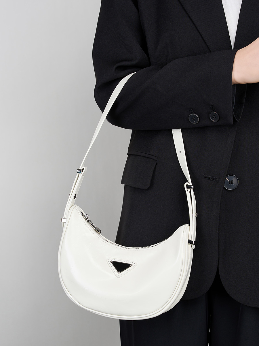 Premiun Leathaer Crossbody bag