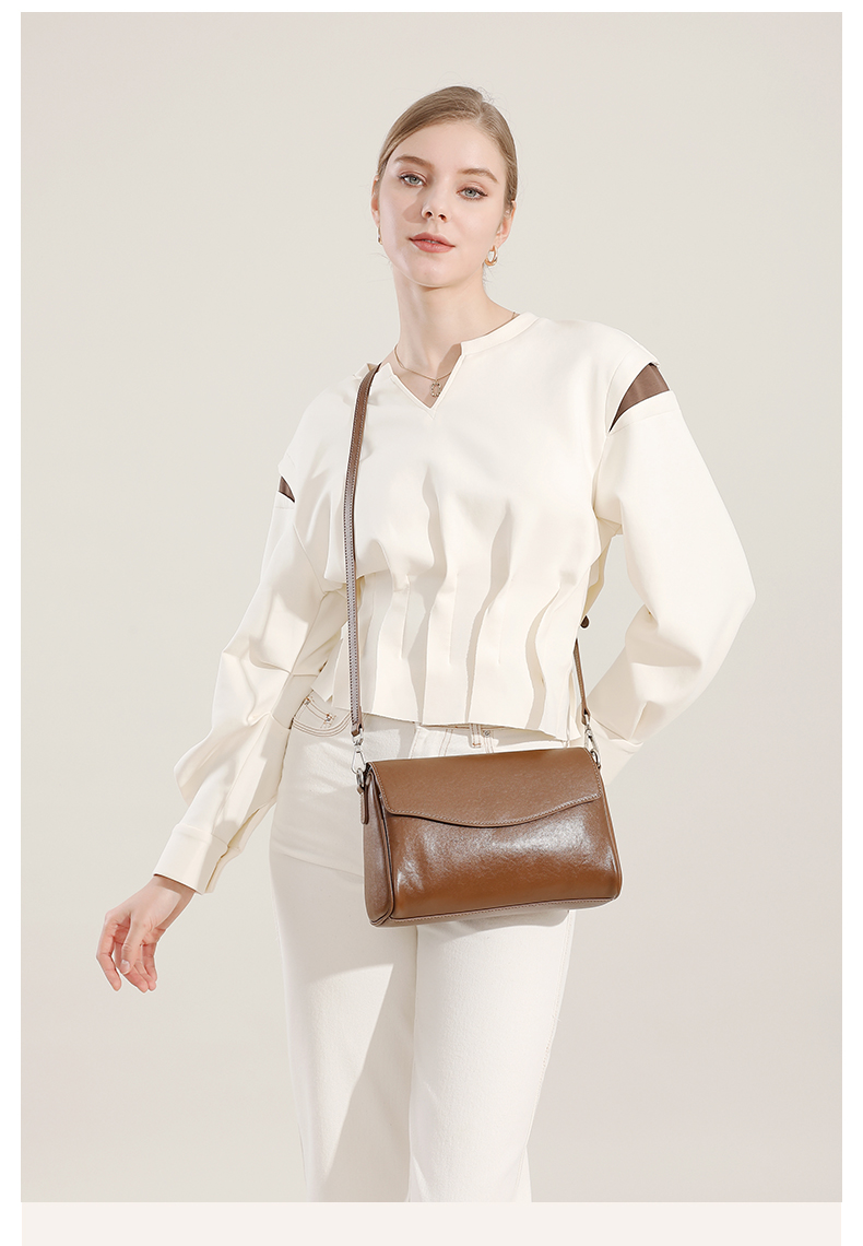 Premiun Leathaer Crossbody bag