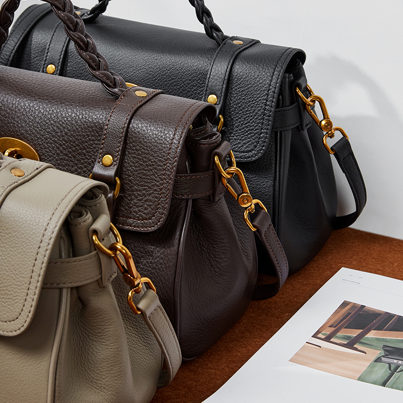 Premiun Leathaer Crossbody bag