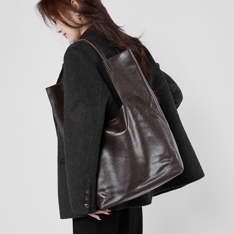 Premiun Leathaer Handbag 