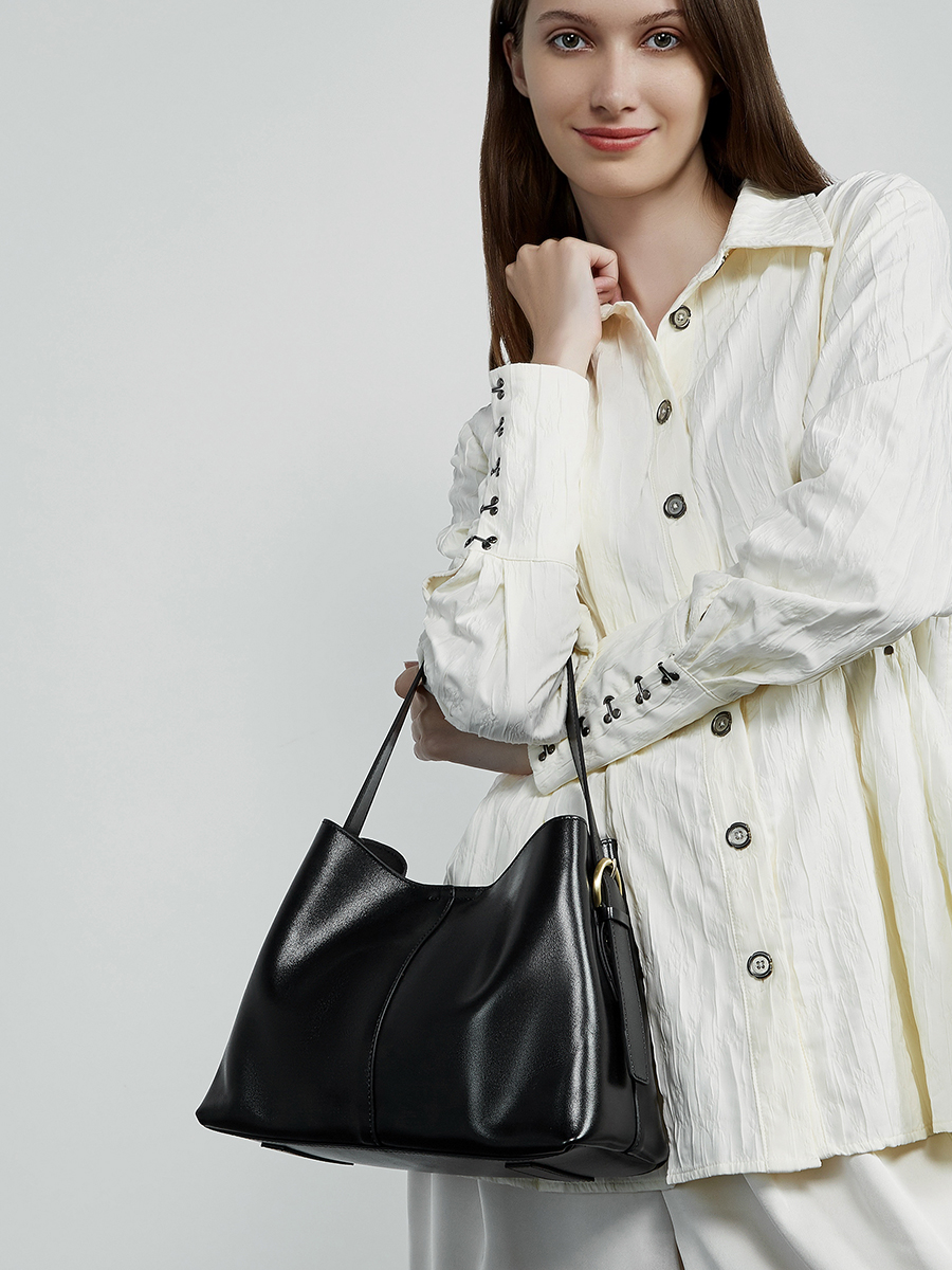 Premiun Leathaer Handbag 