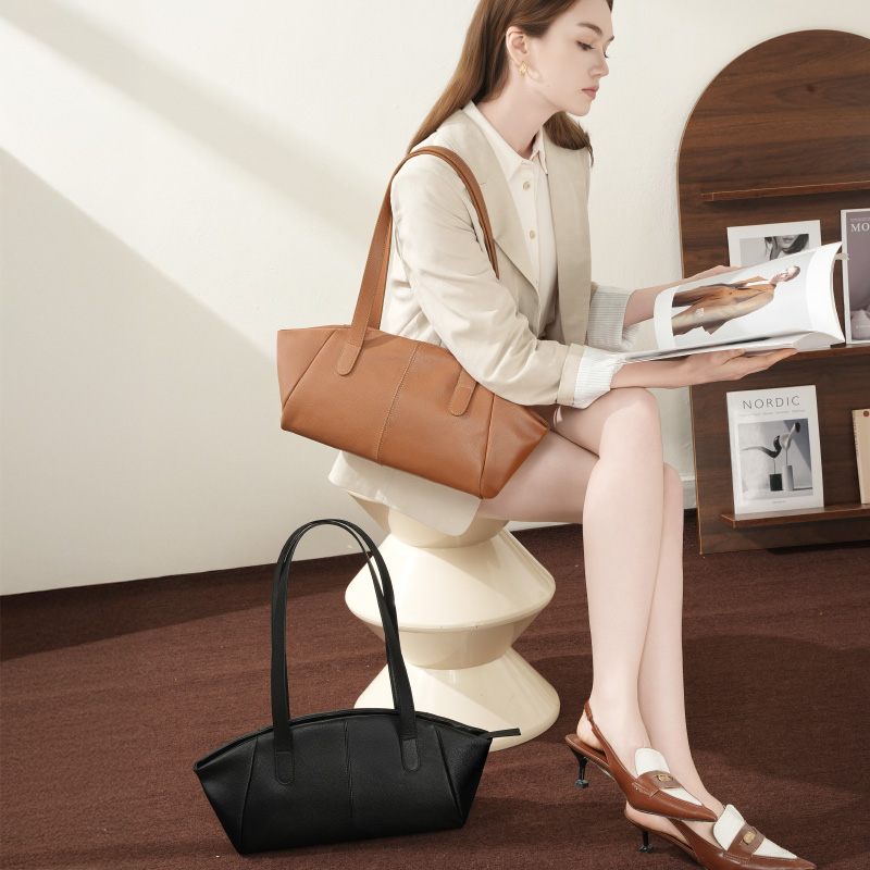 Premiun Leathaer Crossboday Bag 