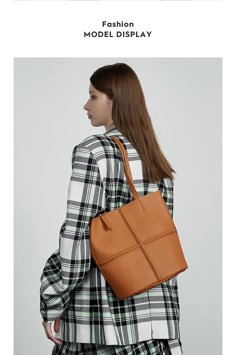 Elegant Black Handbag