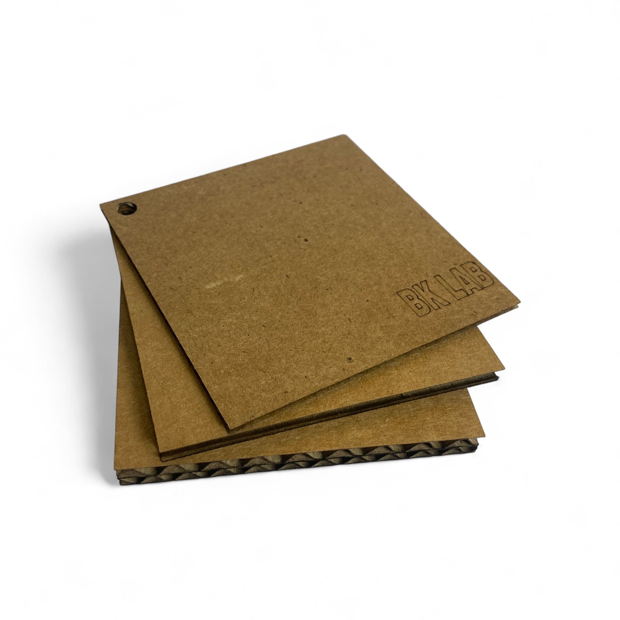 CARTÓN CORRUGADO IMPORTADO (170x80 cm)