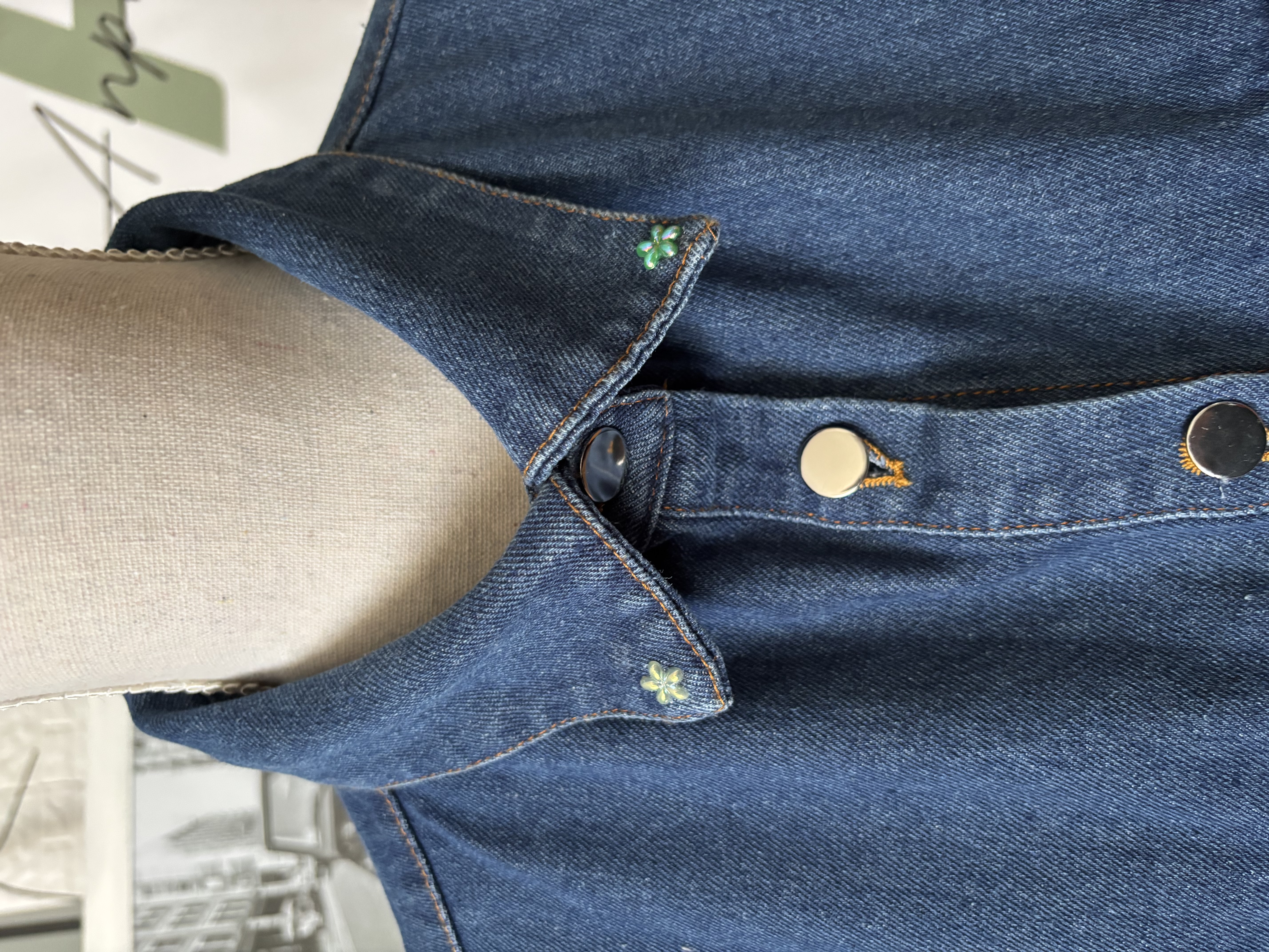 Gilet en jean sans manches