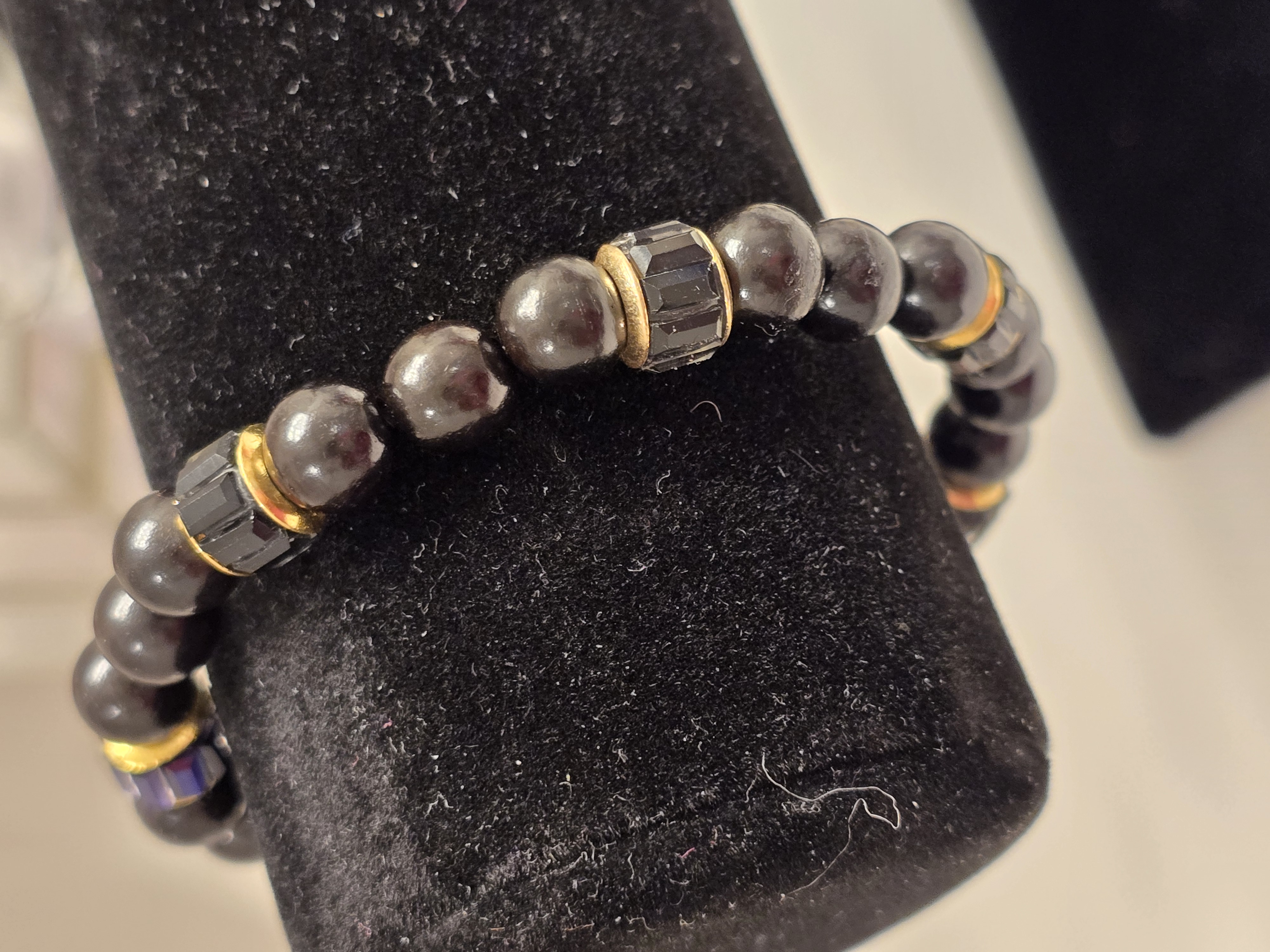 Elegant Black Beaded Bracelet