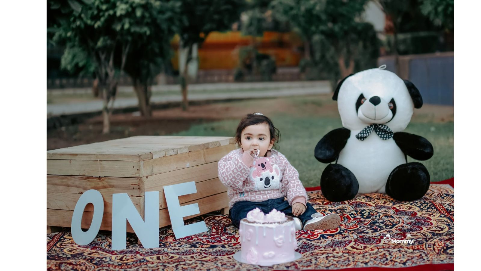Wooden Box with One Font