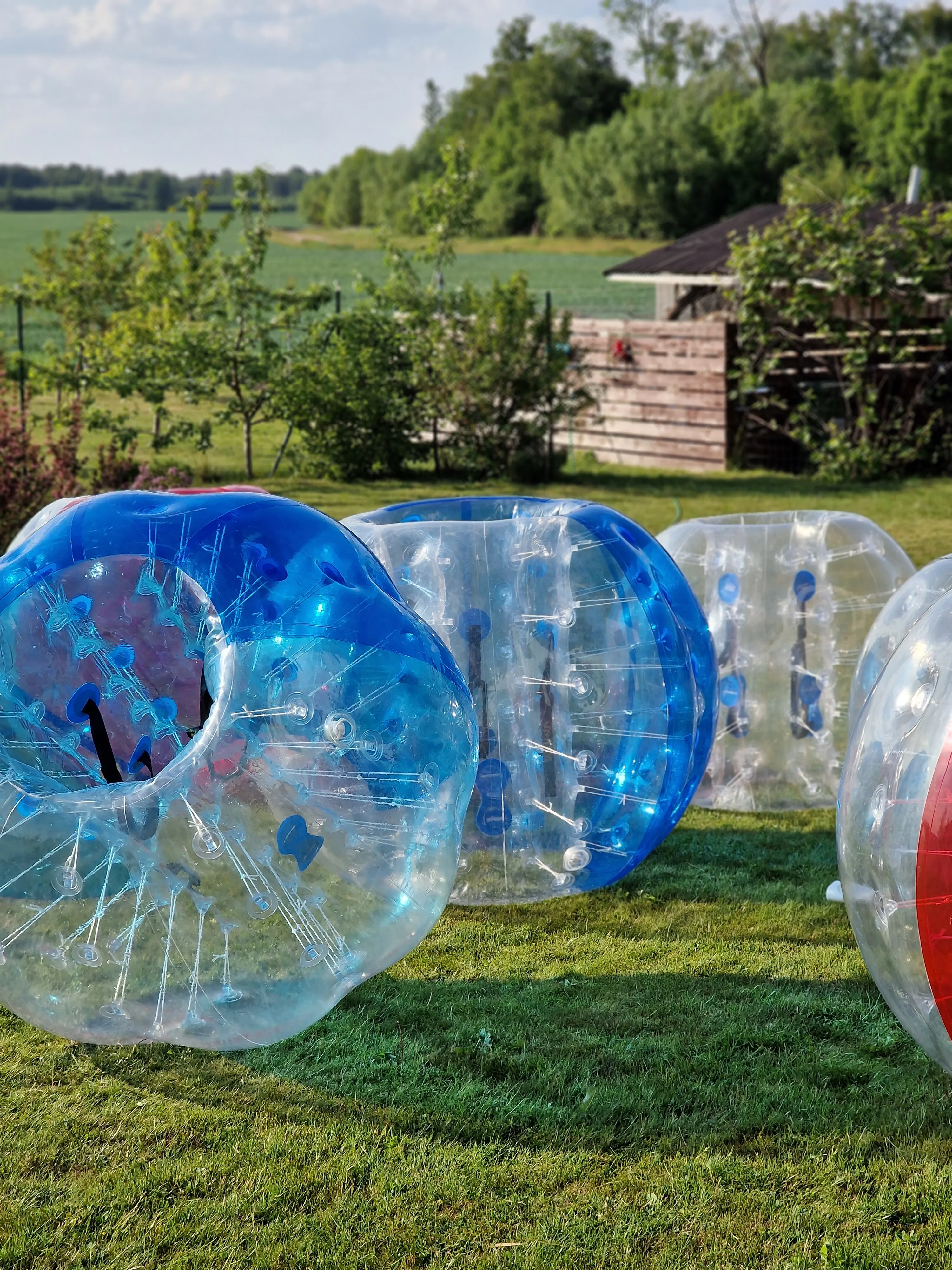 BURBULŲ FUTBOLAS
