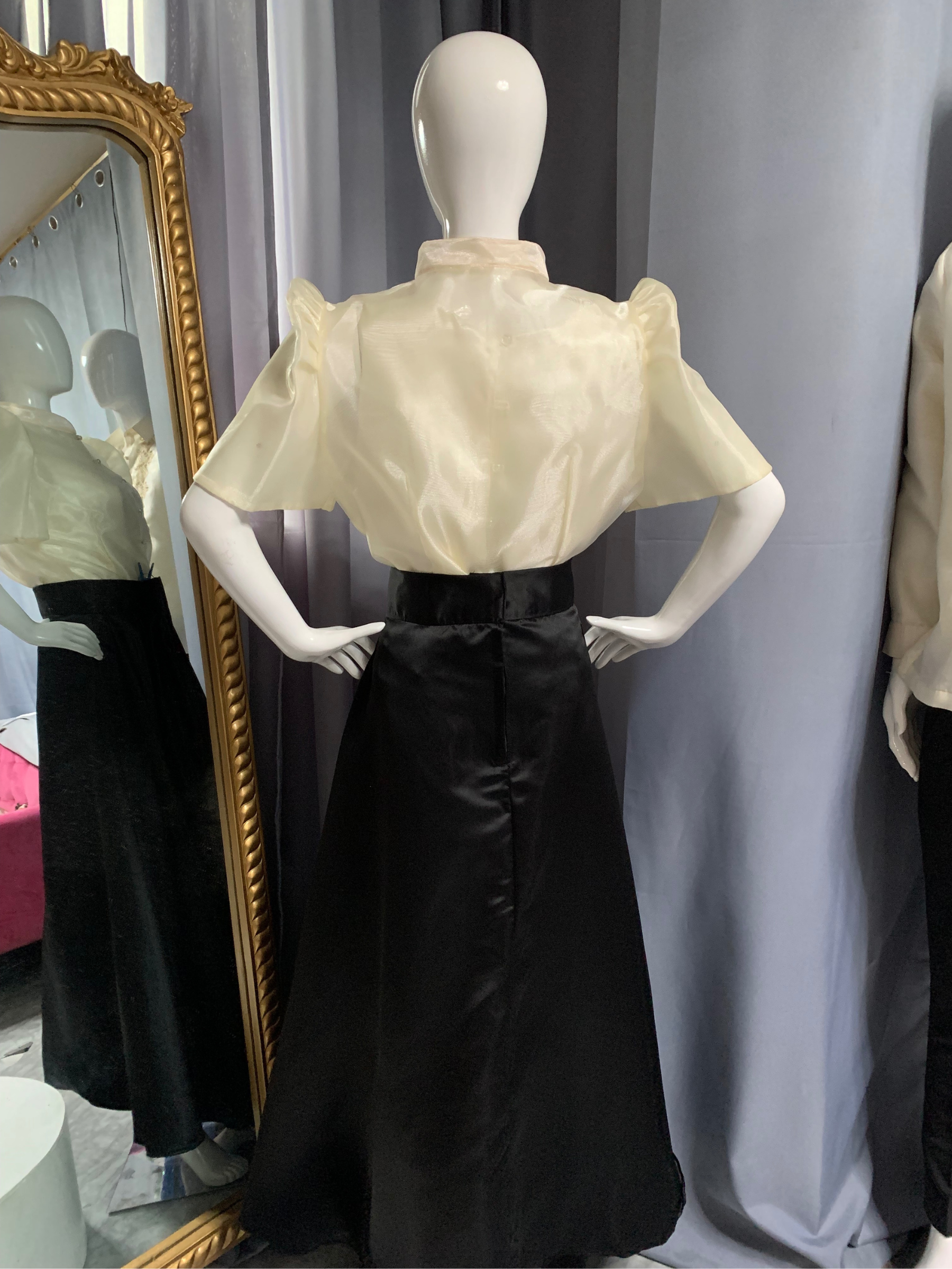 Bonnie - Filipiniana