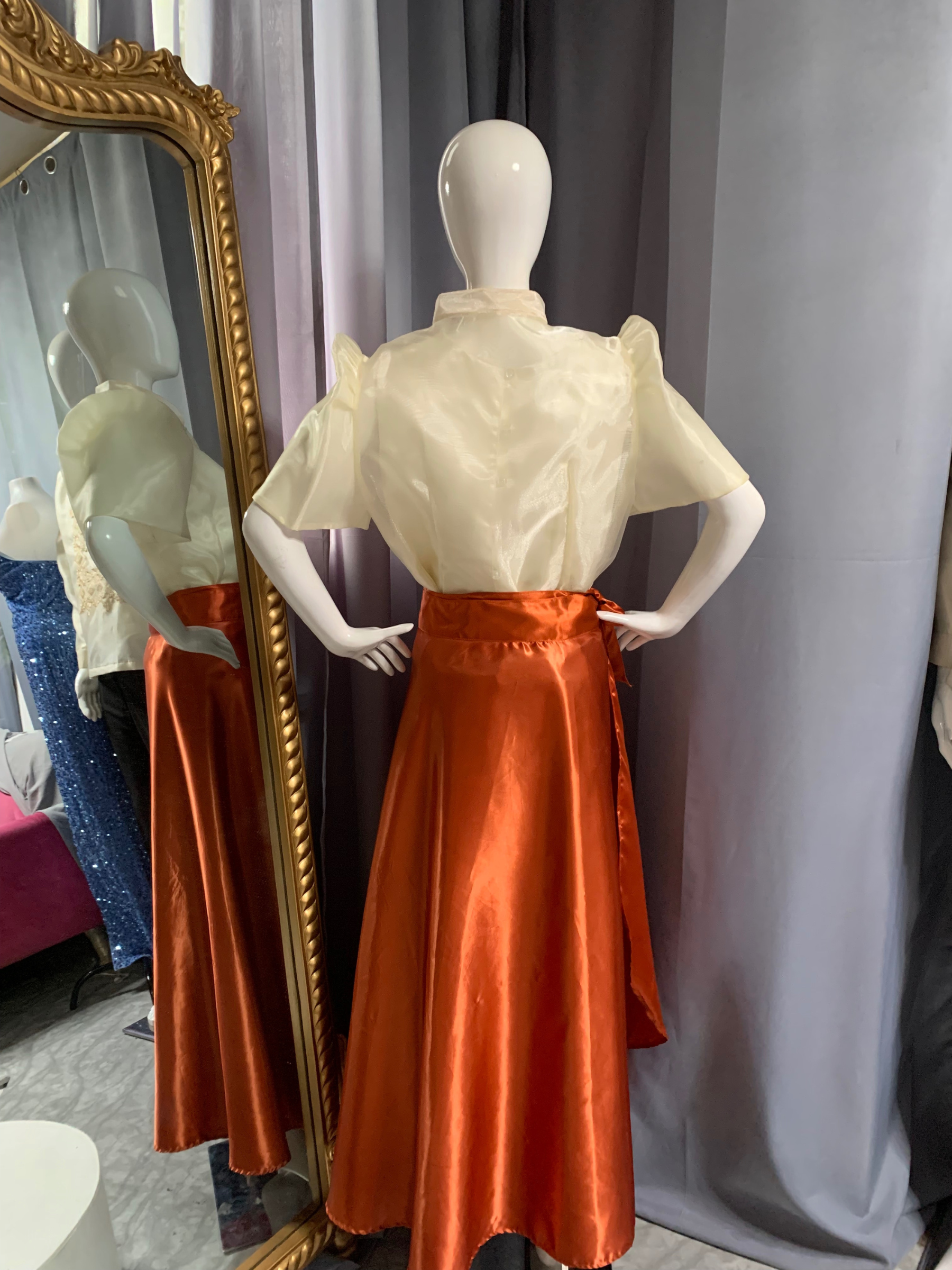 Orly - Filipiniana