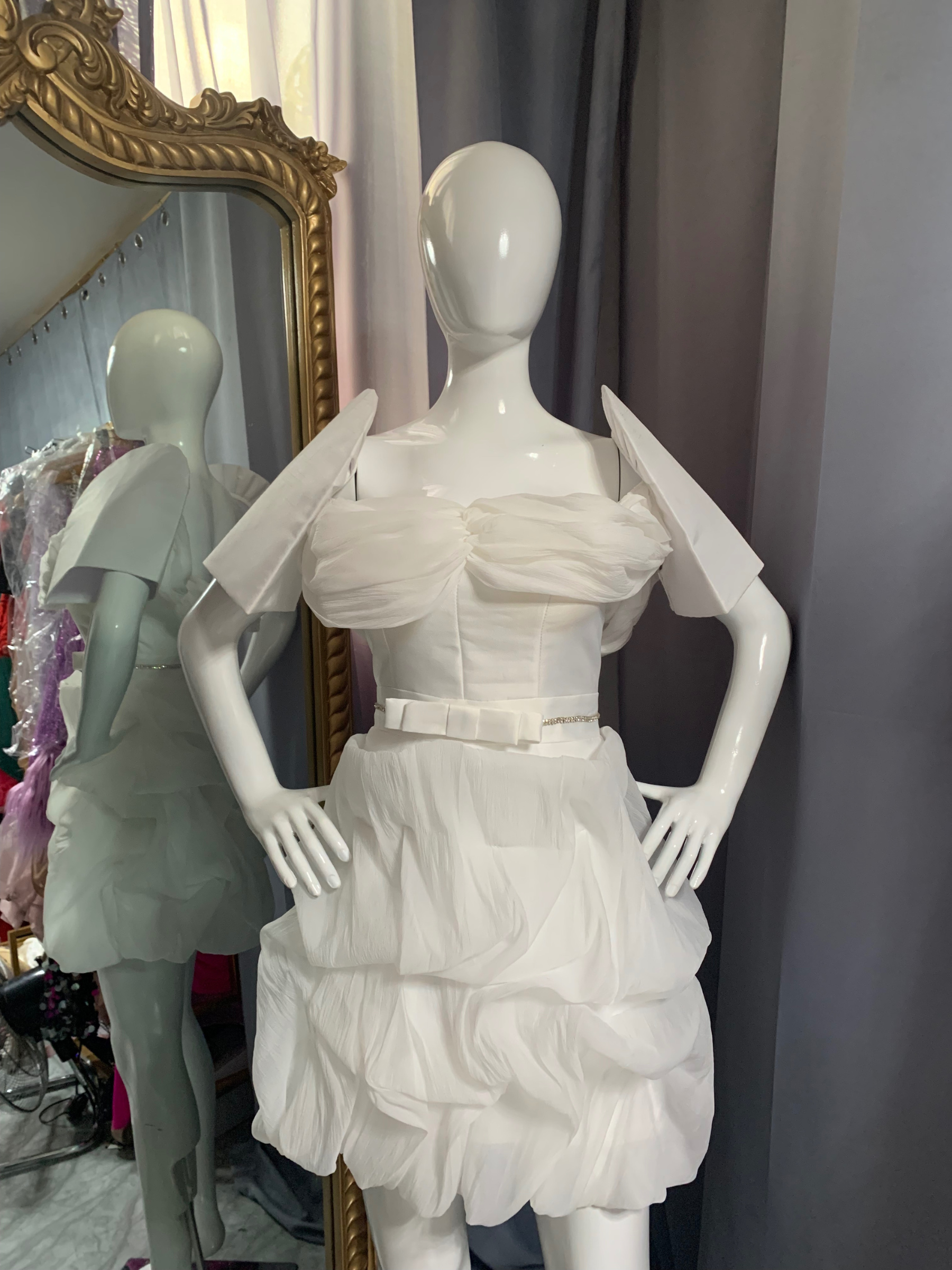 Madonna - Filipiniana