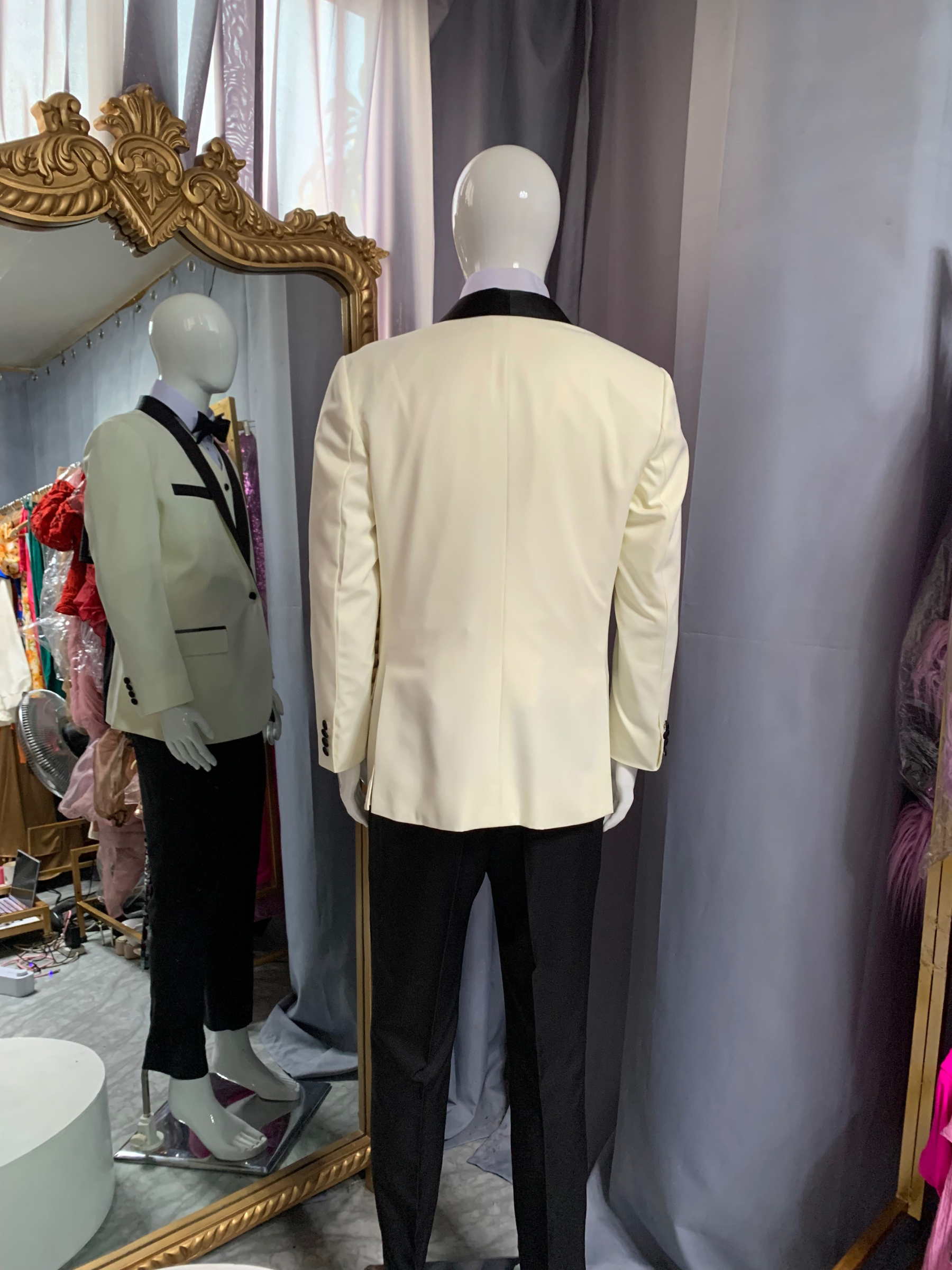 Off White Suit