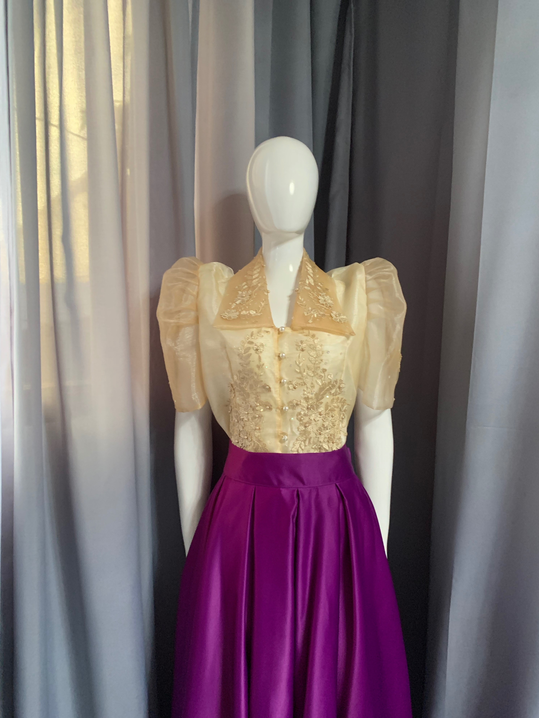 Vanessa - Filipiniana
