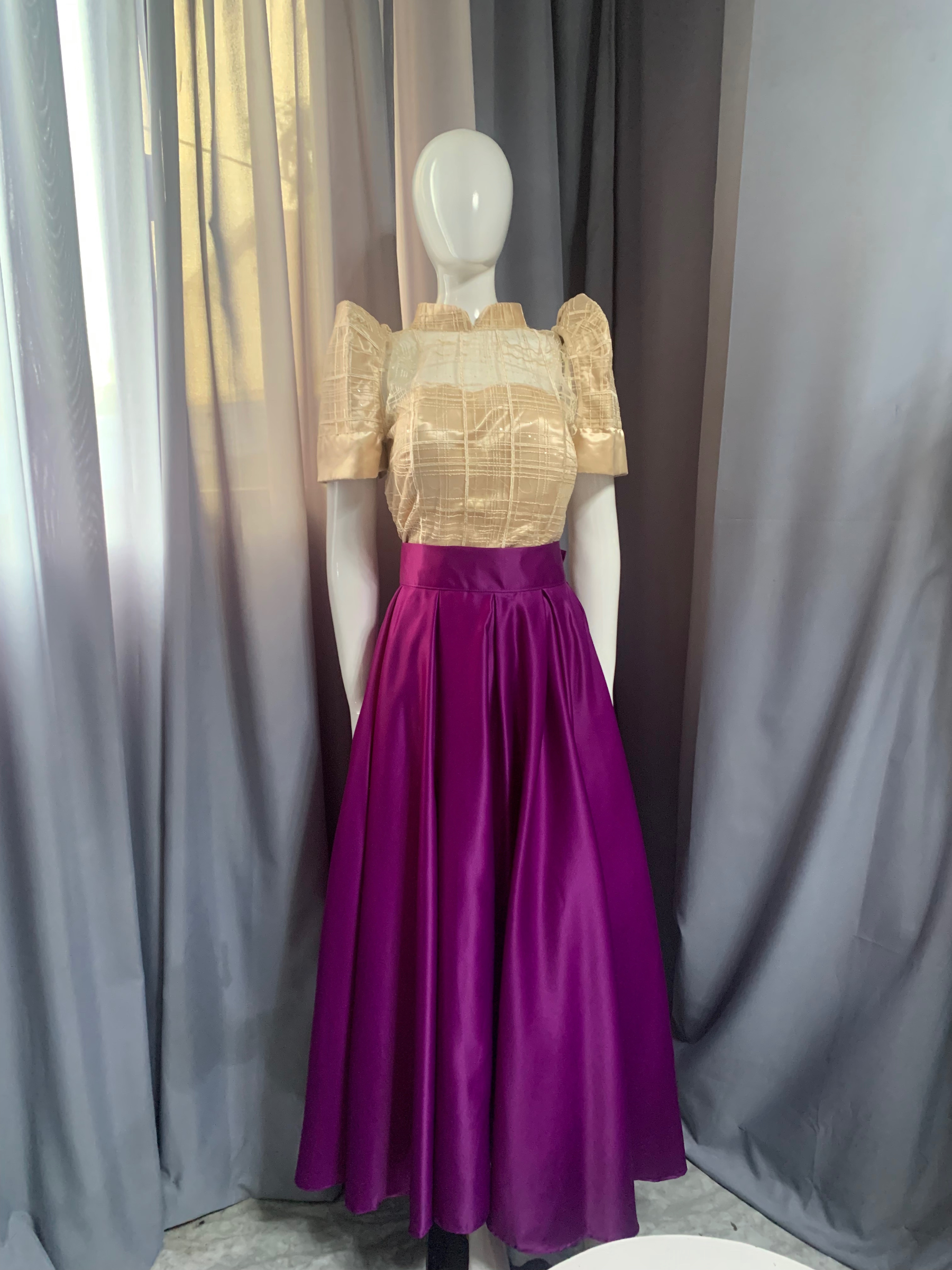 Verniece - Filipiniana