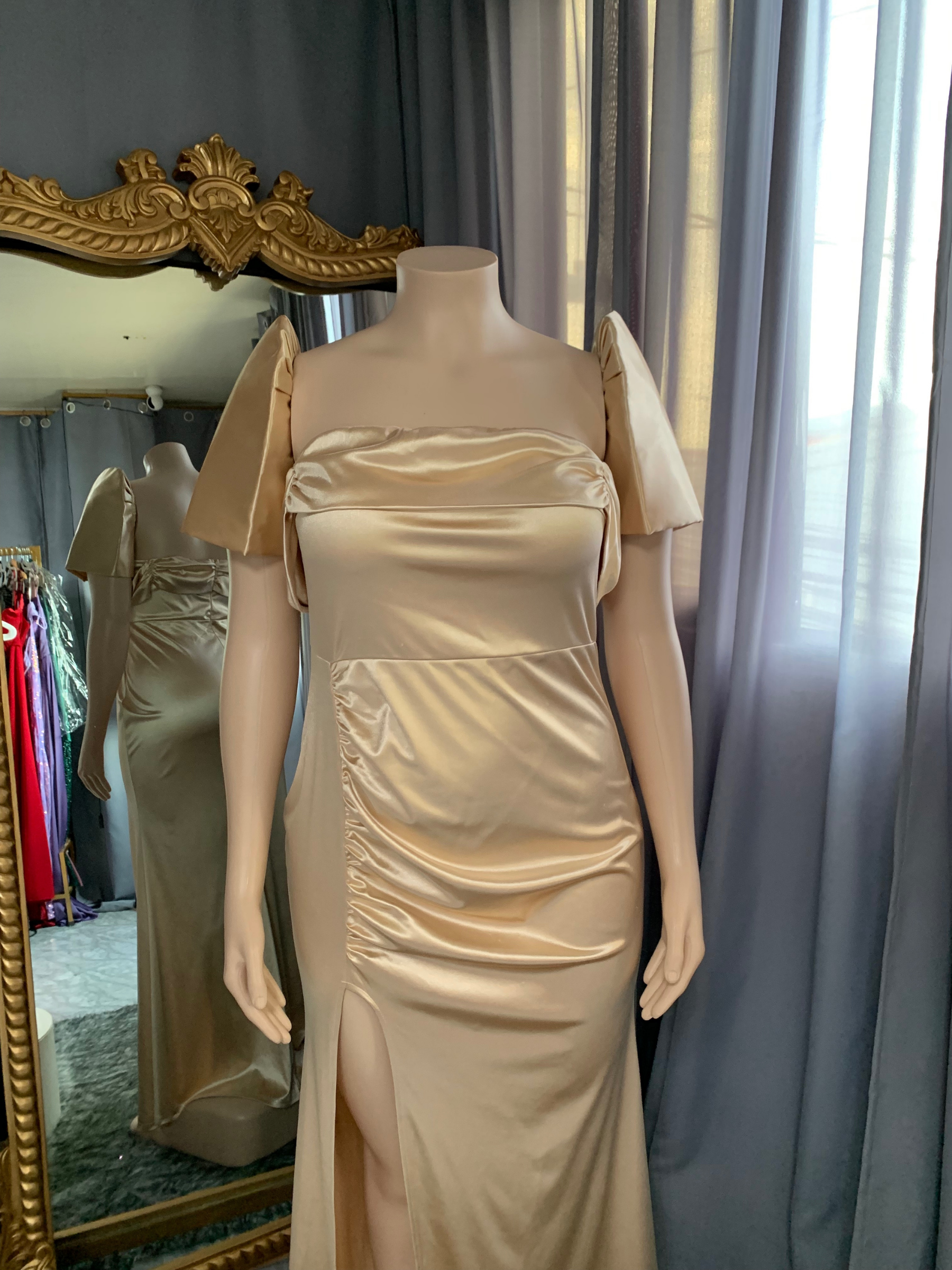 Nyla Plus - Filipiniana