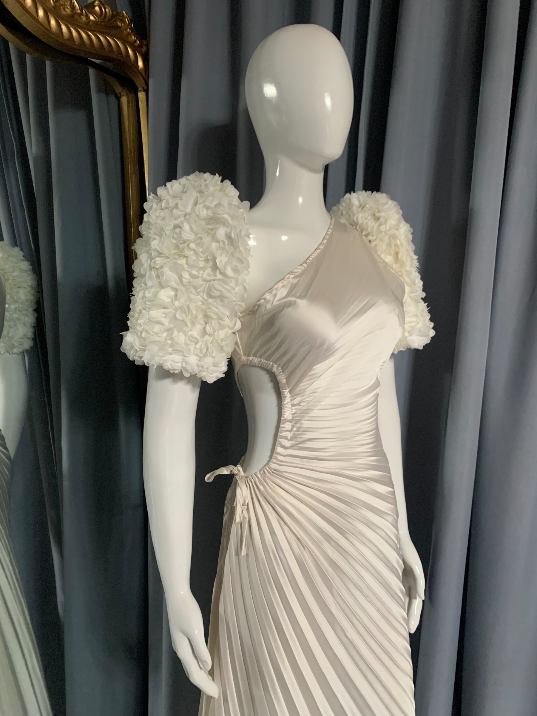 Caitlyn FIlipiniana Premium