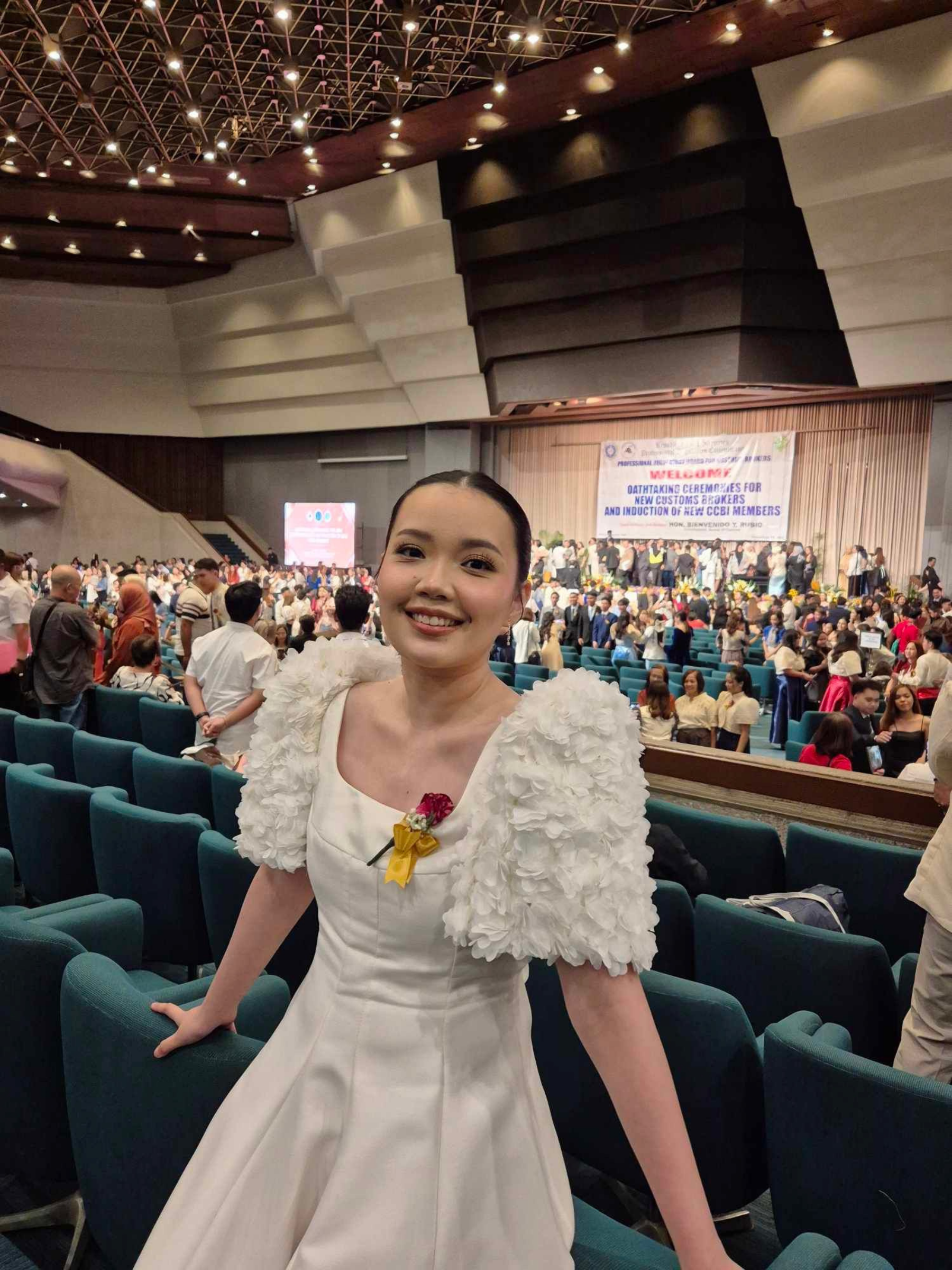 Olivia Filipiniana Premium