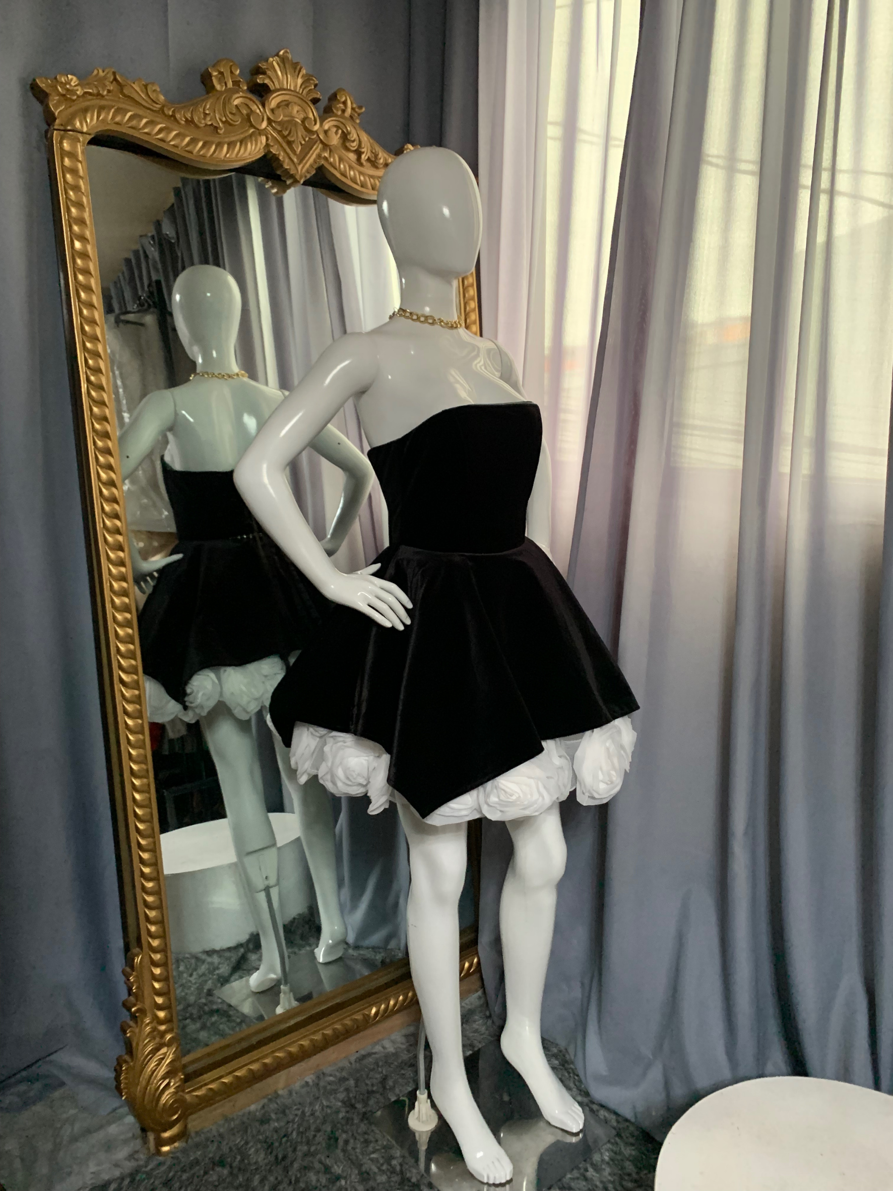 Belinda Mini
