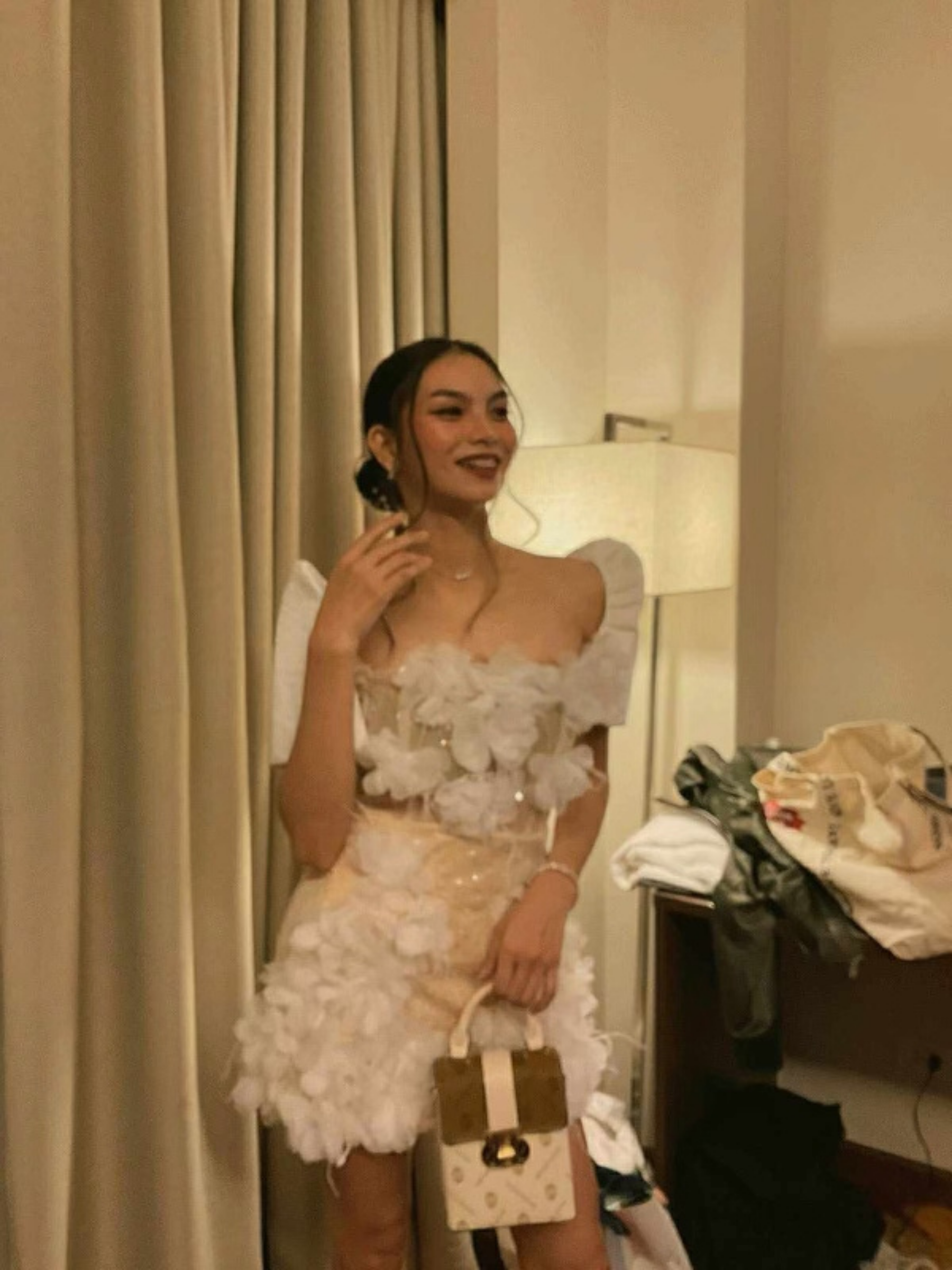 Nadine - Filipiniana