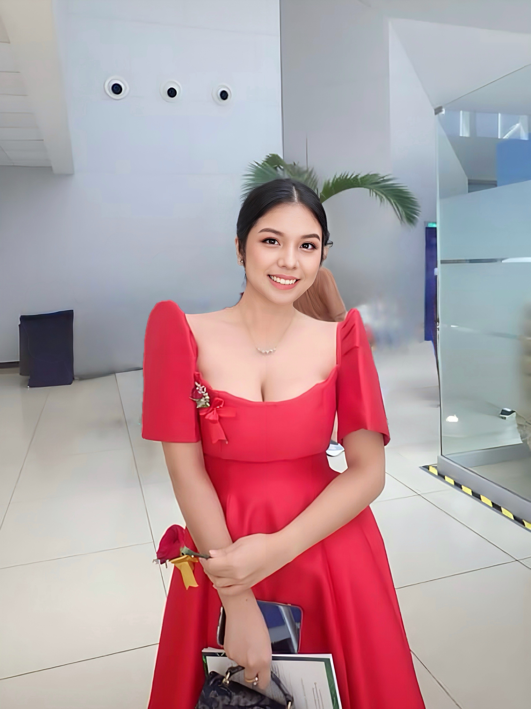Ruth Filipiniana