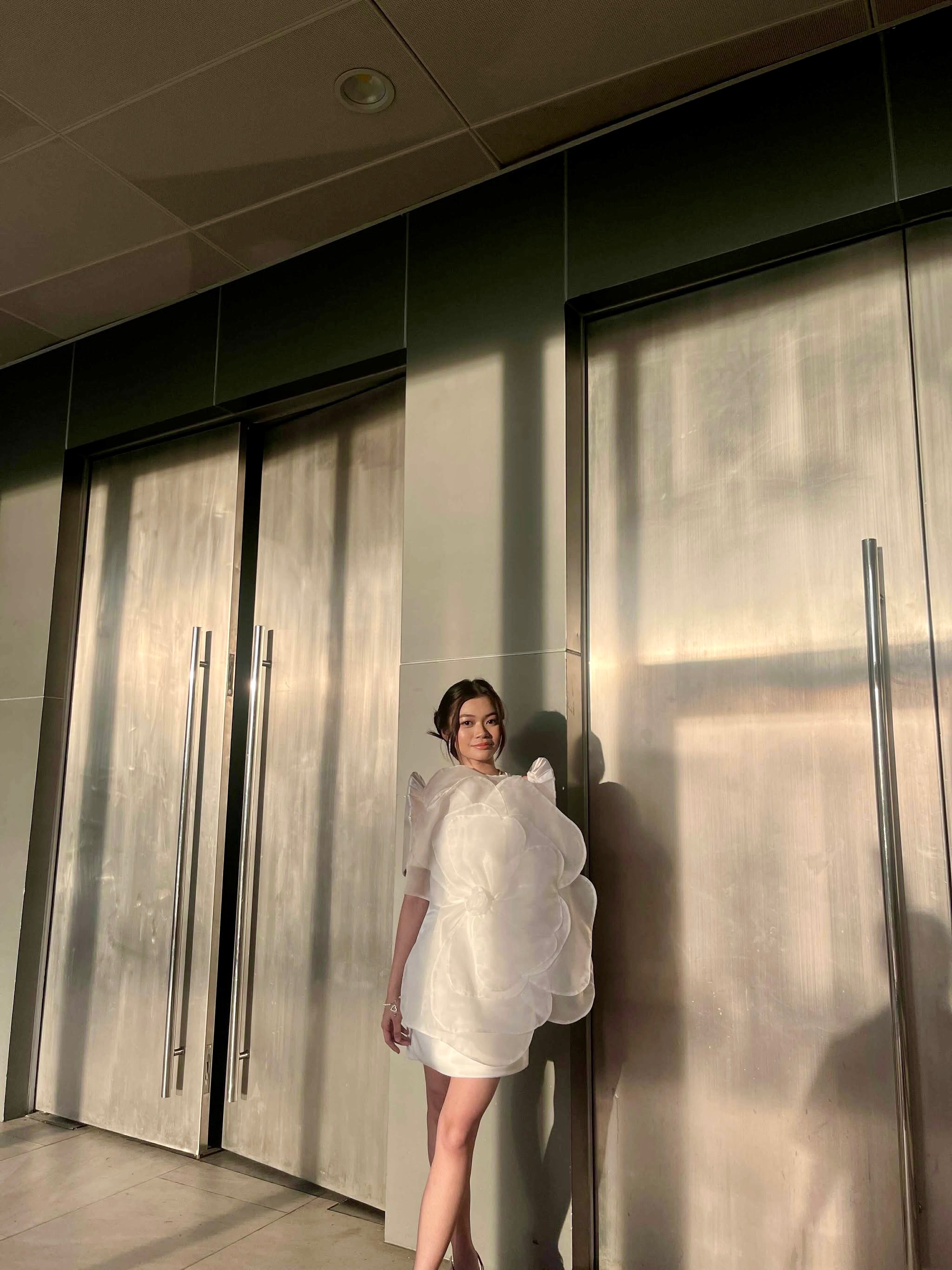 Curt - Filipiniana