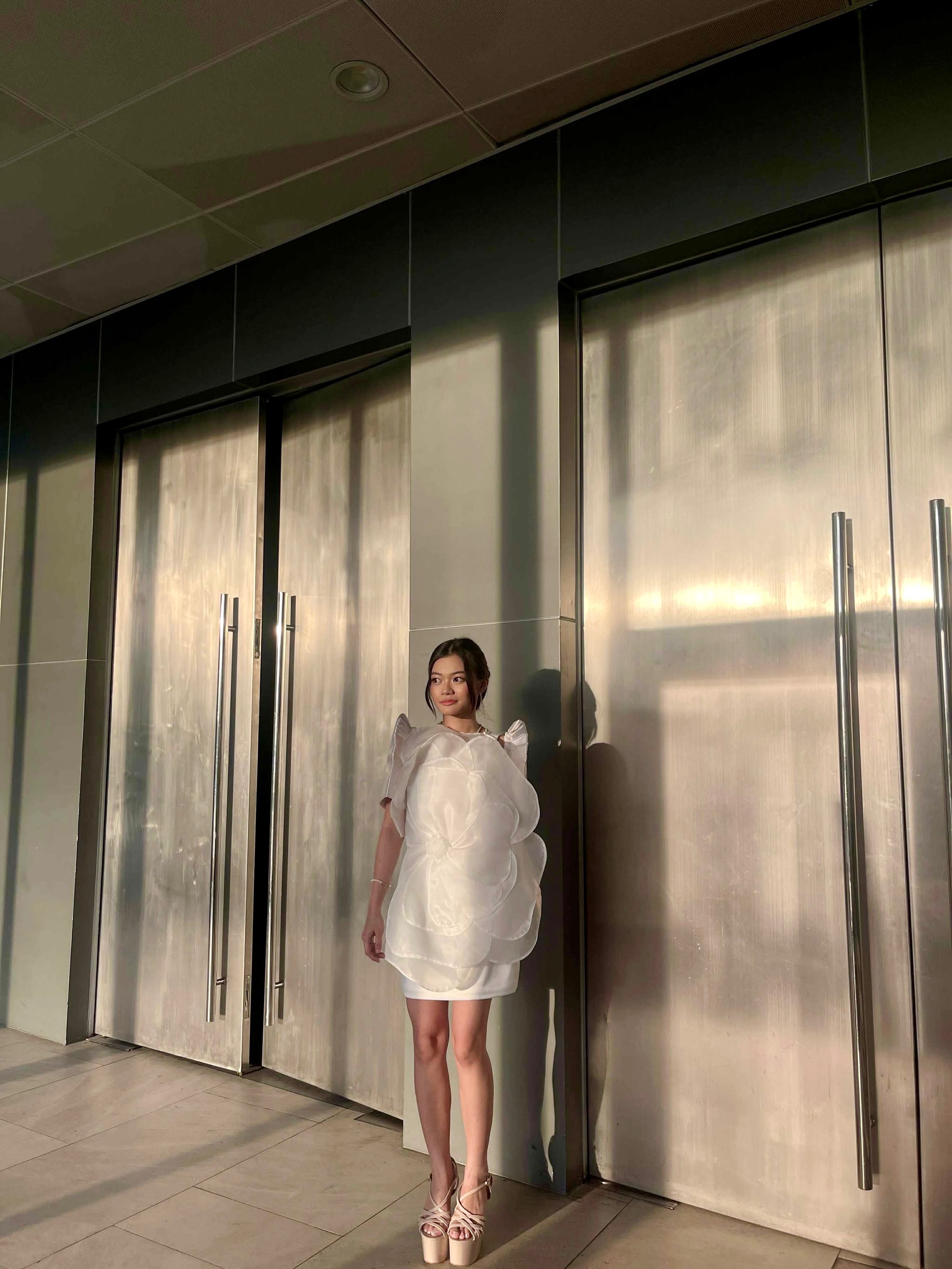 Curt - Filipiniana