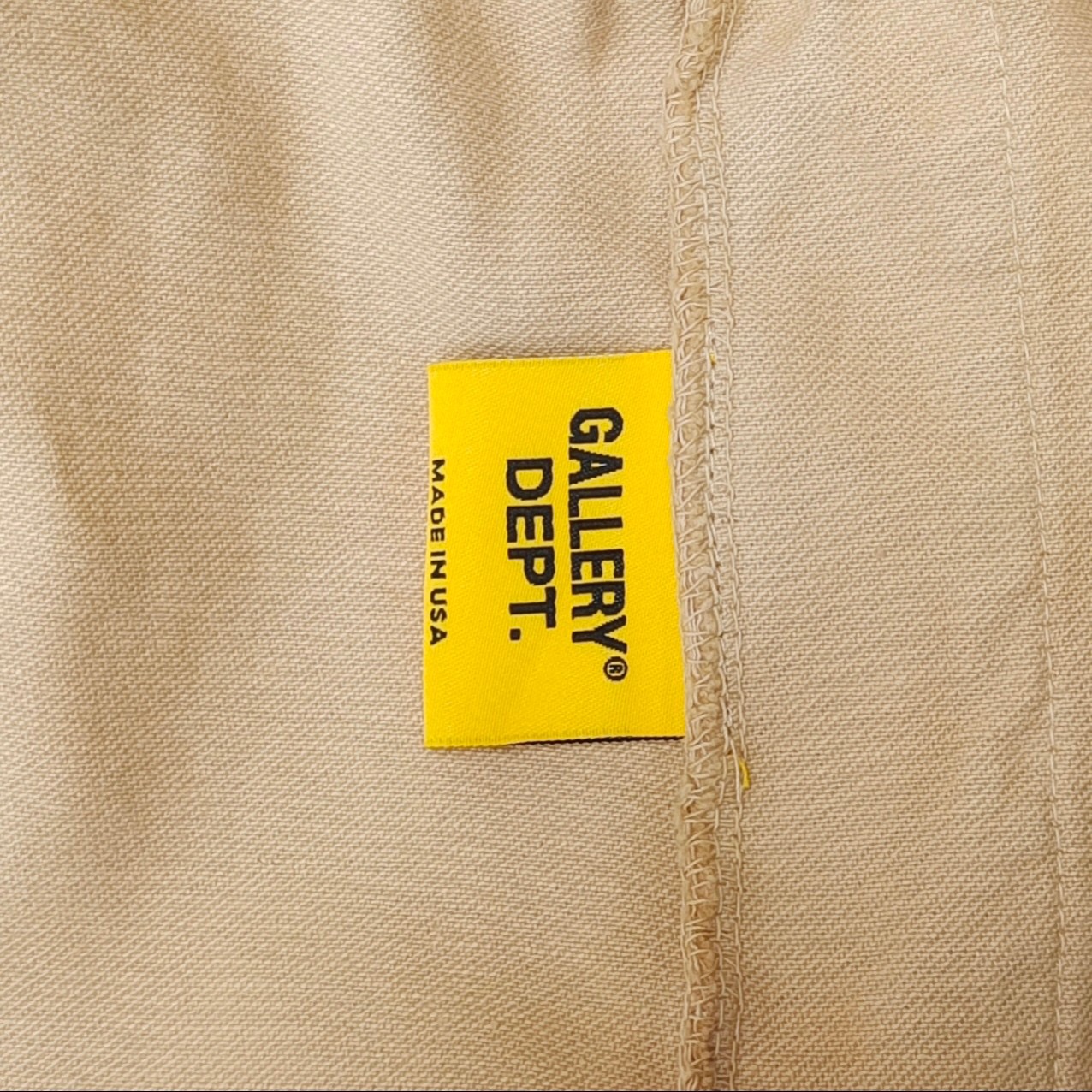 FRENCH LOGO ZUMA SHORTS