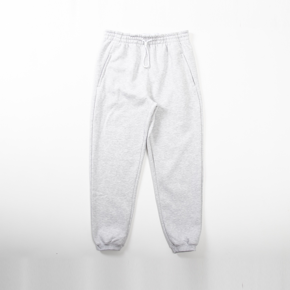 sweatpants in dense fleece