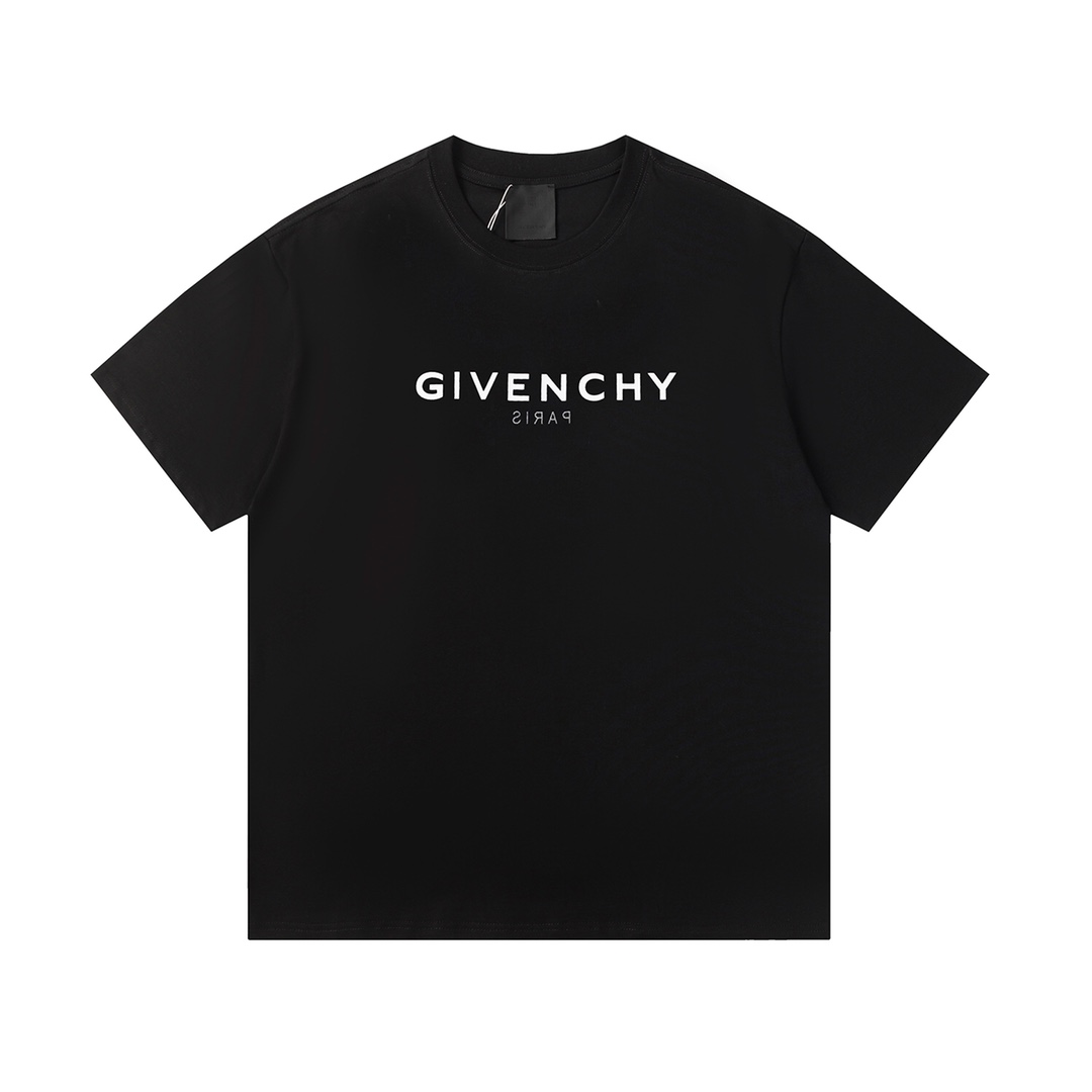 GIVENCHY Oversized Fit T-Shirt