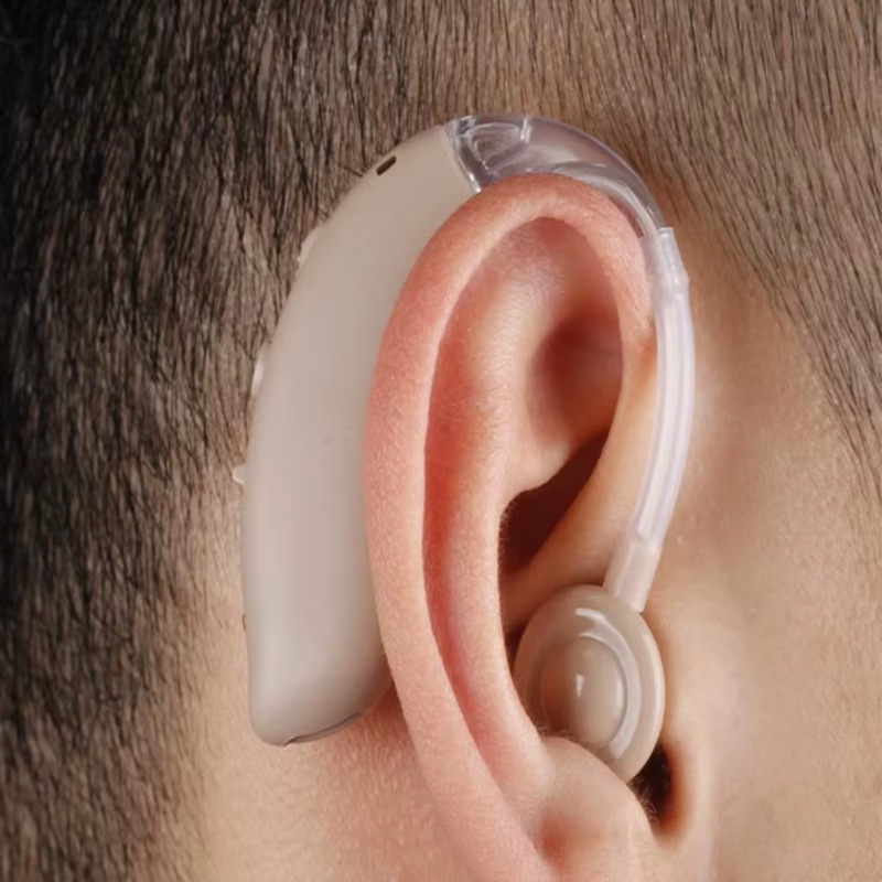 Audifono, Amplificador de sonido adapto a personas ancianas