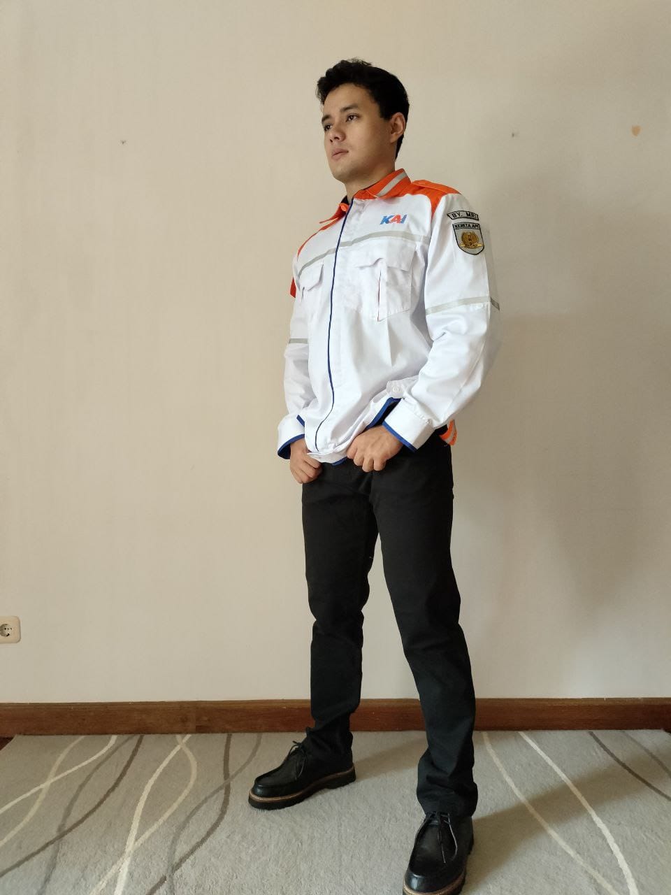 Kereta Api Indonesia Uniform