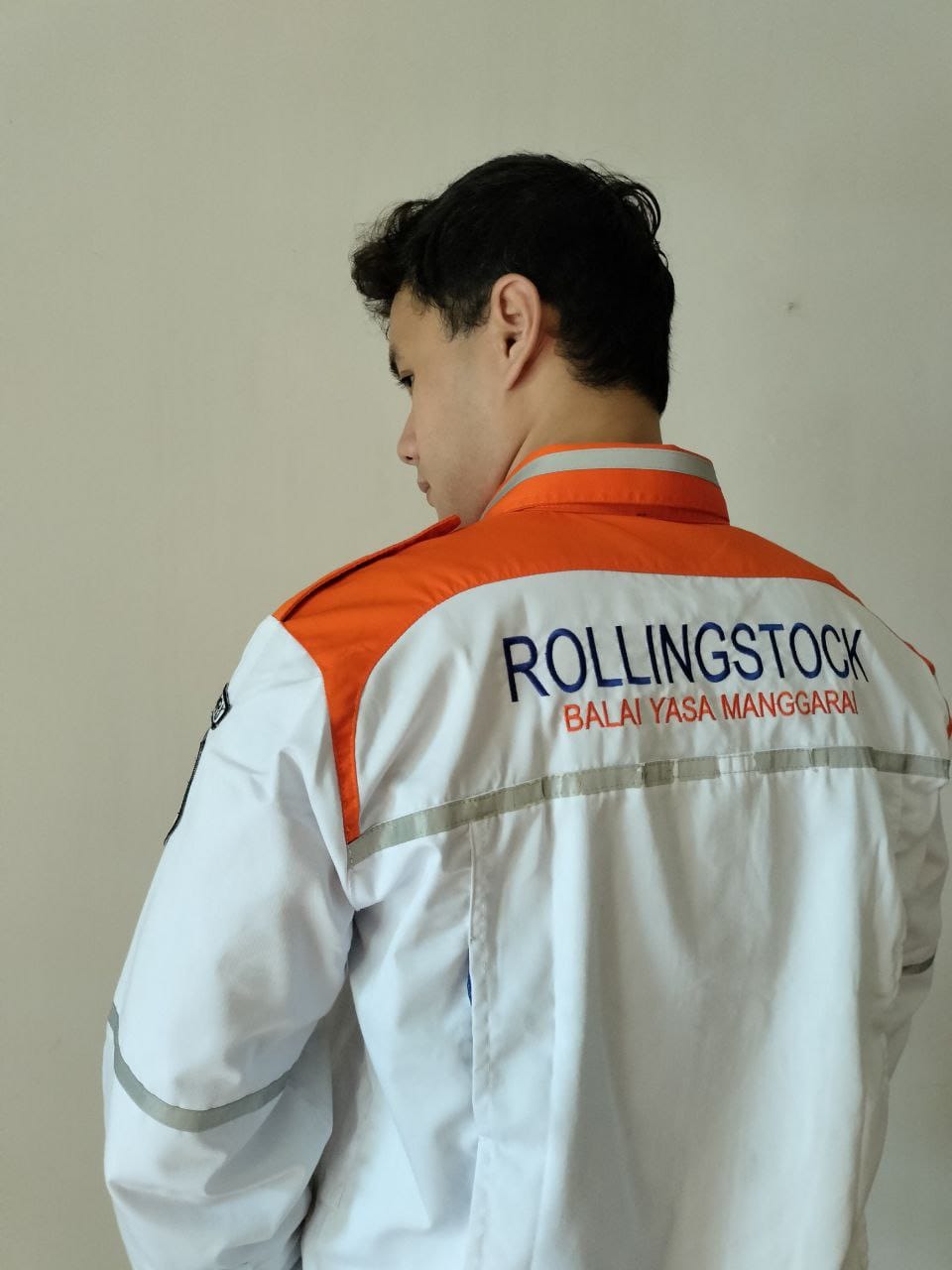 Kereta Api Indonesia Uniform
