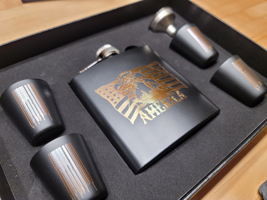 Patriotic Flask Gift Set