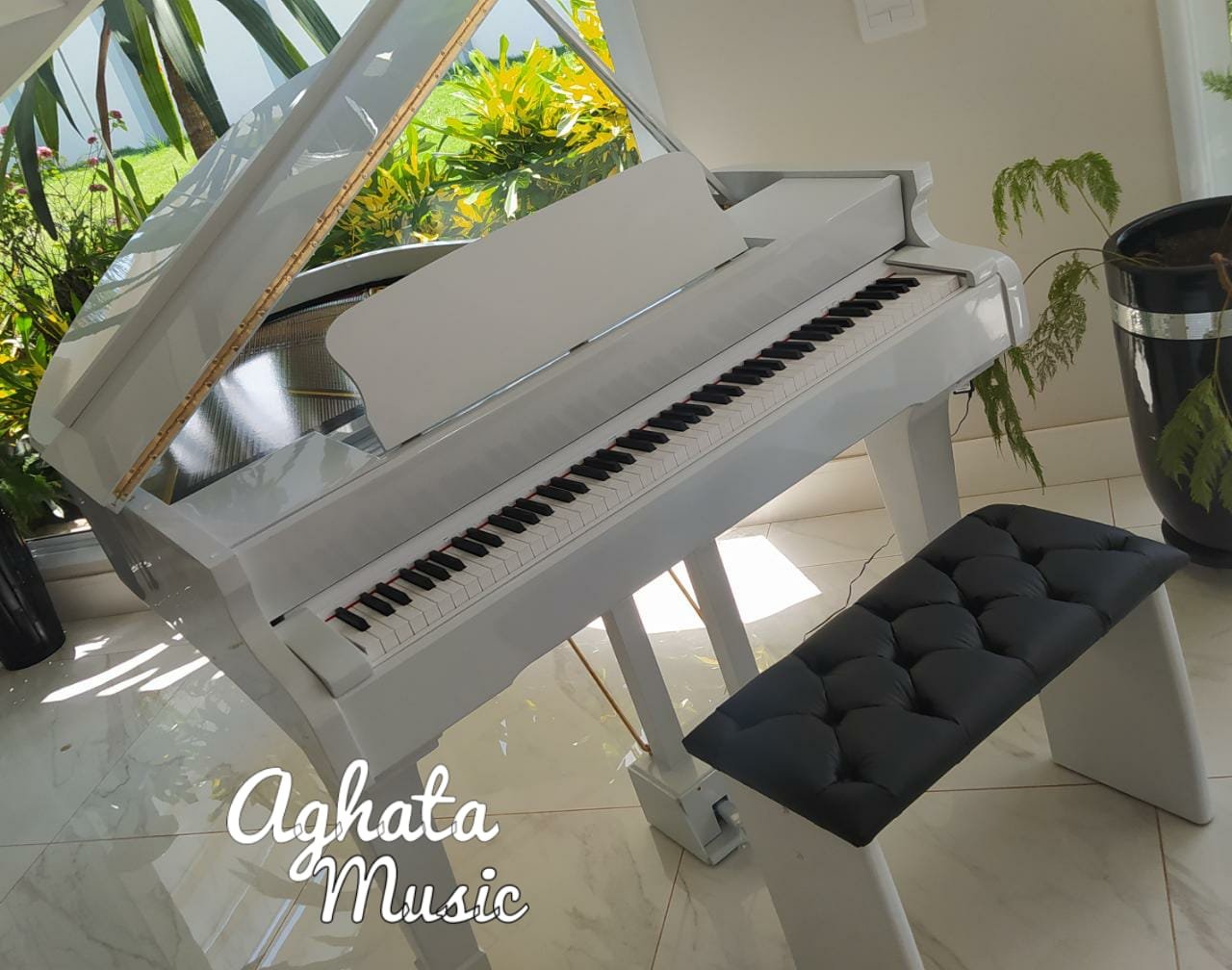 Piano Digital Yamaha Com cauda 1.60 mt Branco alto brilho