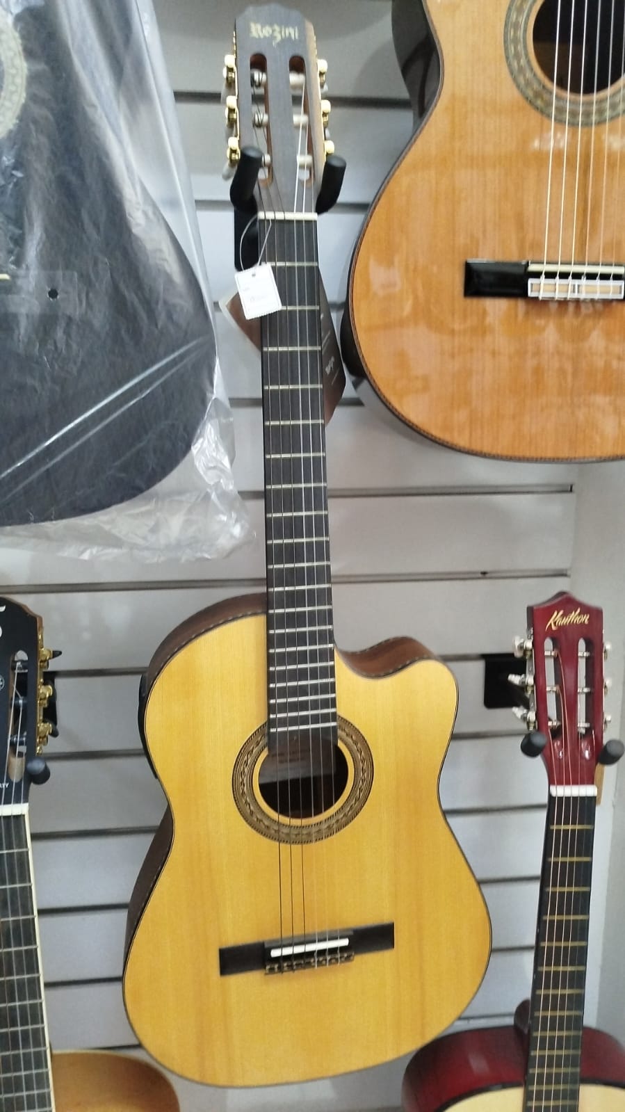 Violão Rozini Flat Natural Elétrico Cordas de Nylon